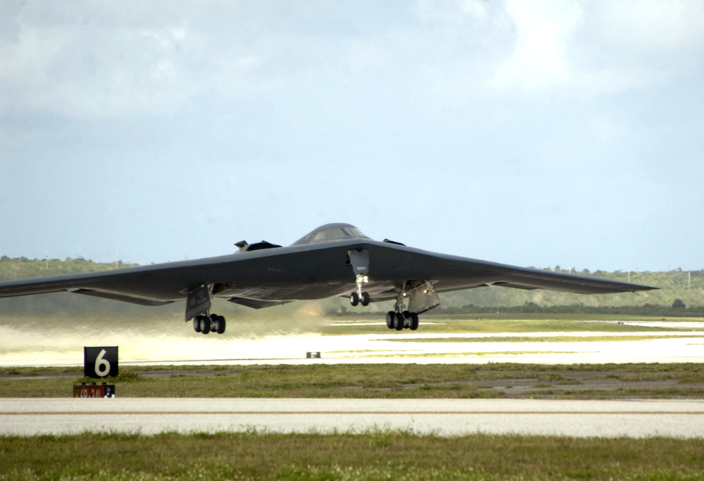 air vehicle, close, usa, 1080P, grass, jet, fighter plane, mission, air force, nature, plane, takes off, airport runway, army, airplane, military, b-2, HD Wallpaper