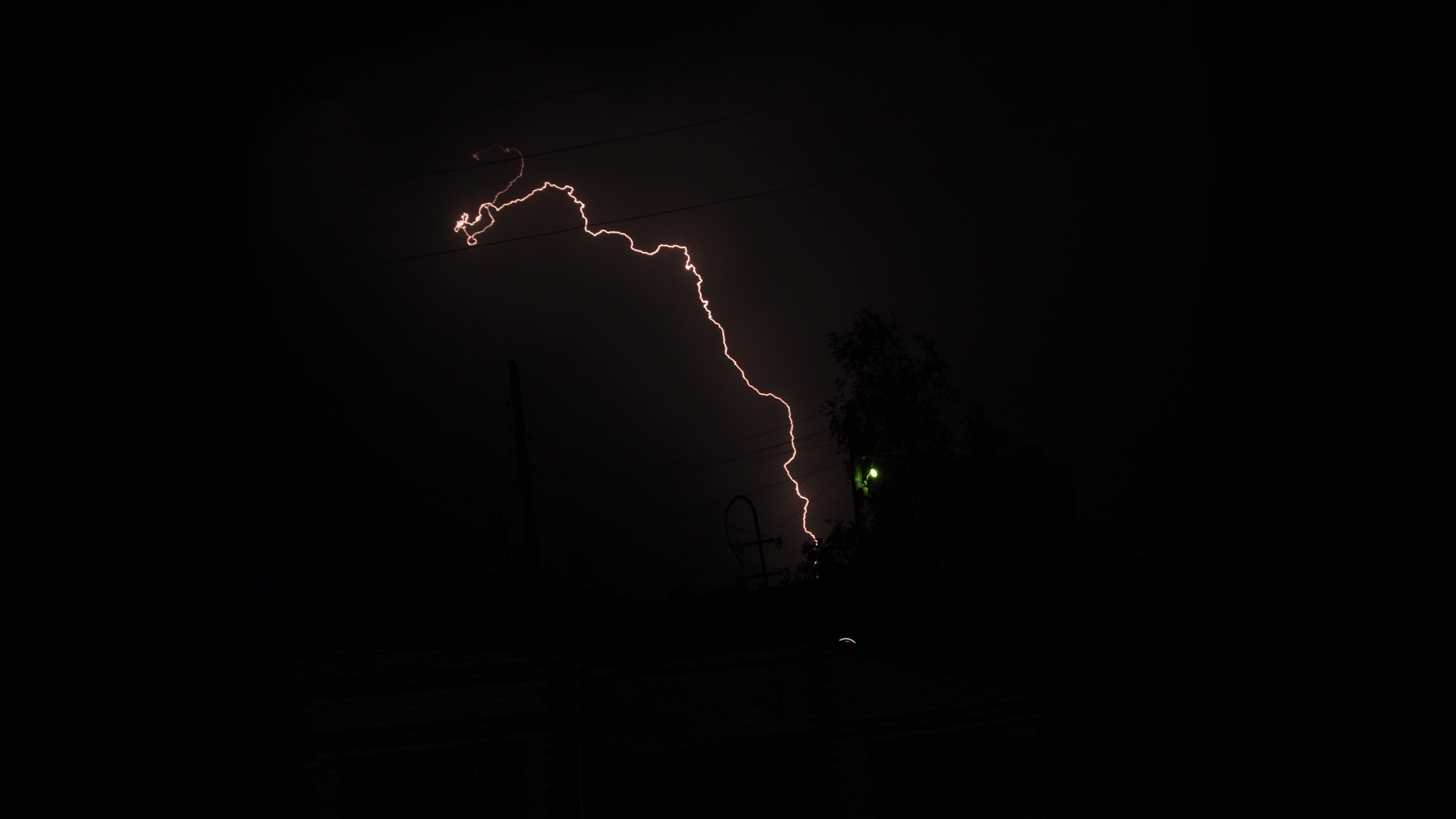 power in nature, landscape, nature, lightning, communication, copy space, no people, outdoors, dark, night, beauty in nature, thunderstorm, 5K, illuminated, HD Wallpaper