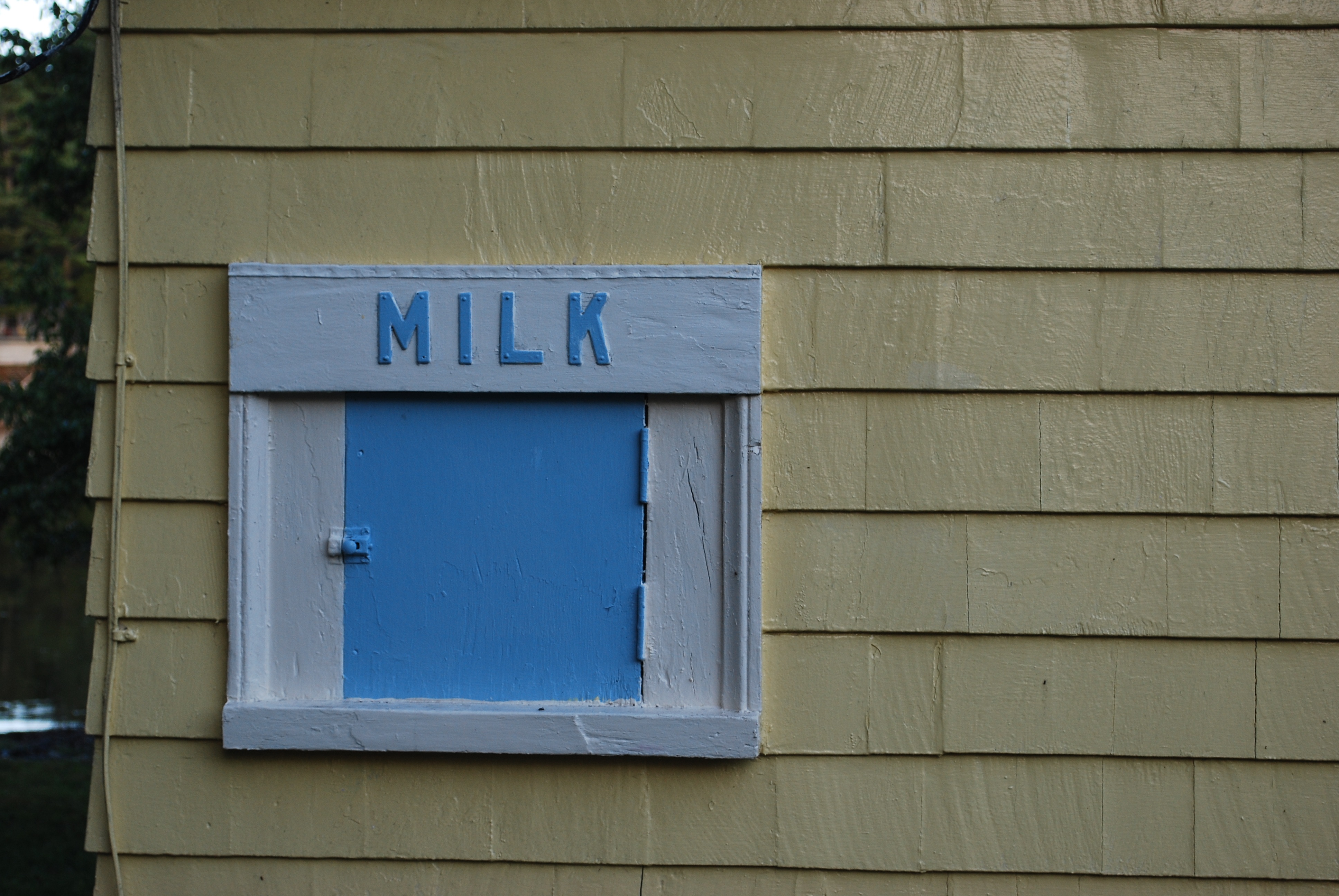dairy, mahone bay, communication, close-up, building exterior, waterfront, blue, wall, ns, western script, wood - material, day, wall - building feature, HD Wallpaper