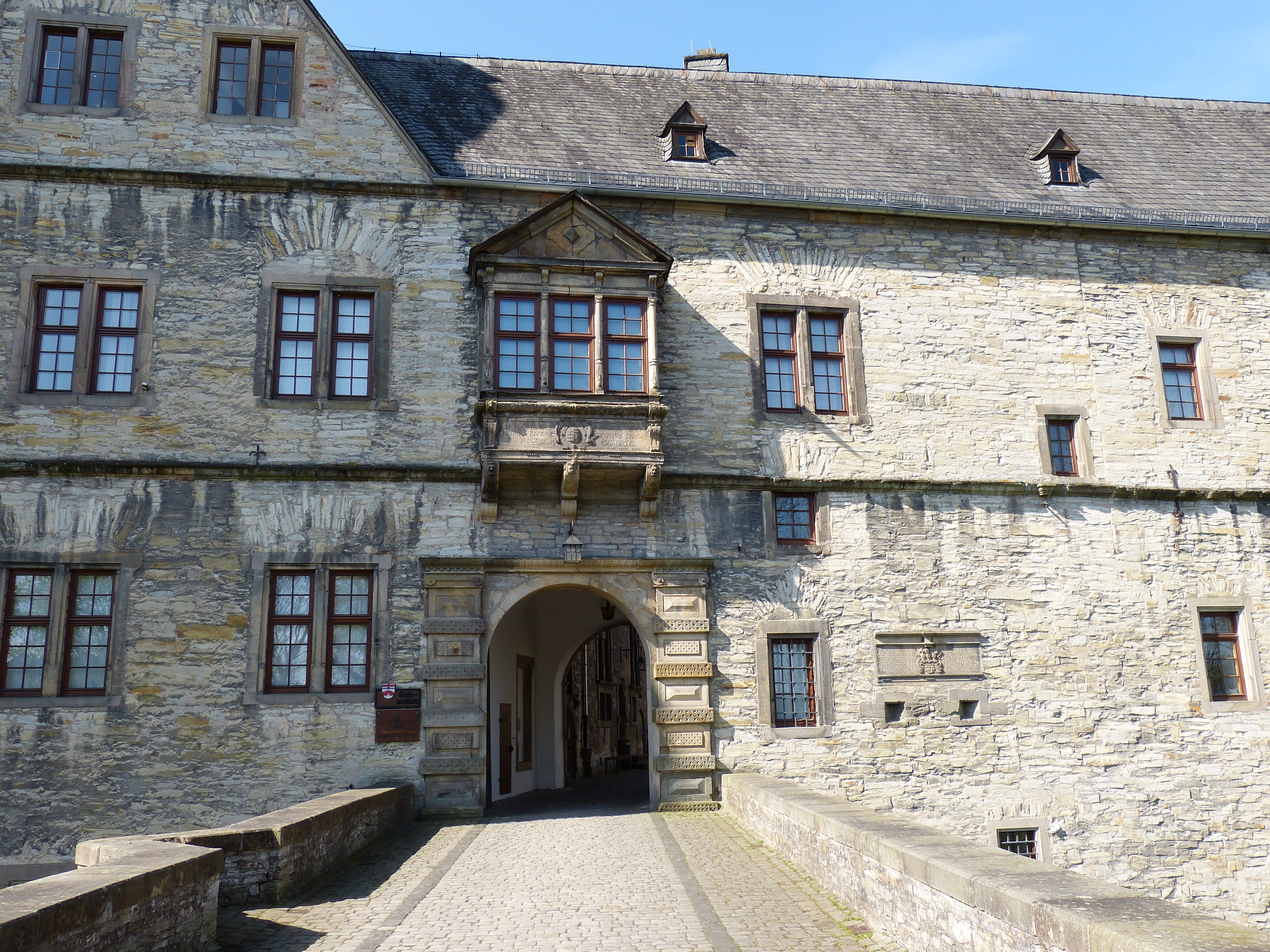 entrance, city, arch, Wewelsburg, tower, day, wall, middle ages, portal, built structure, history, building, house, sunlight, medieval, the past, nature, HD Wallpaper