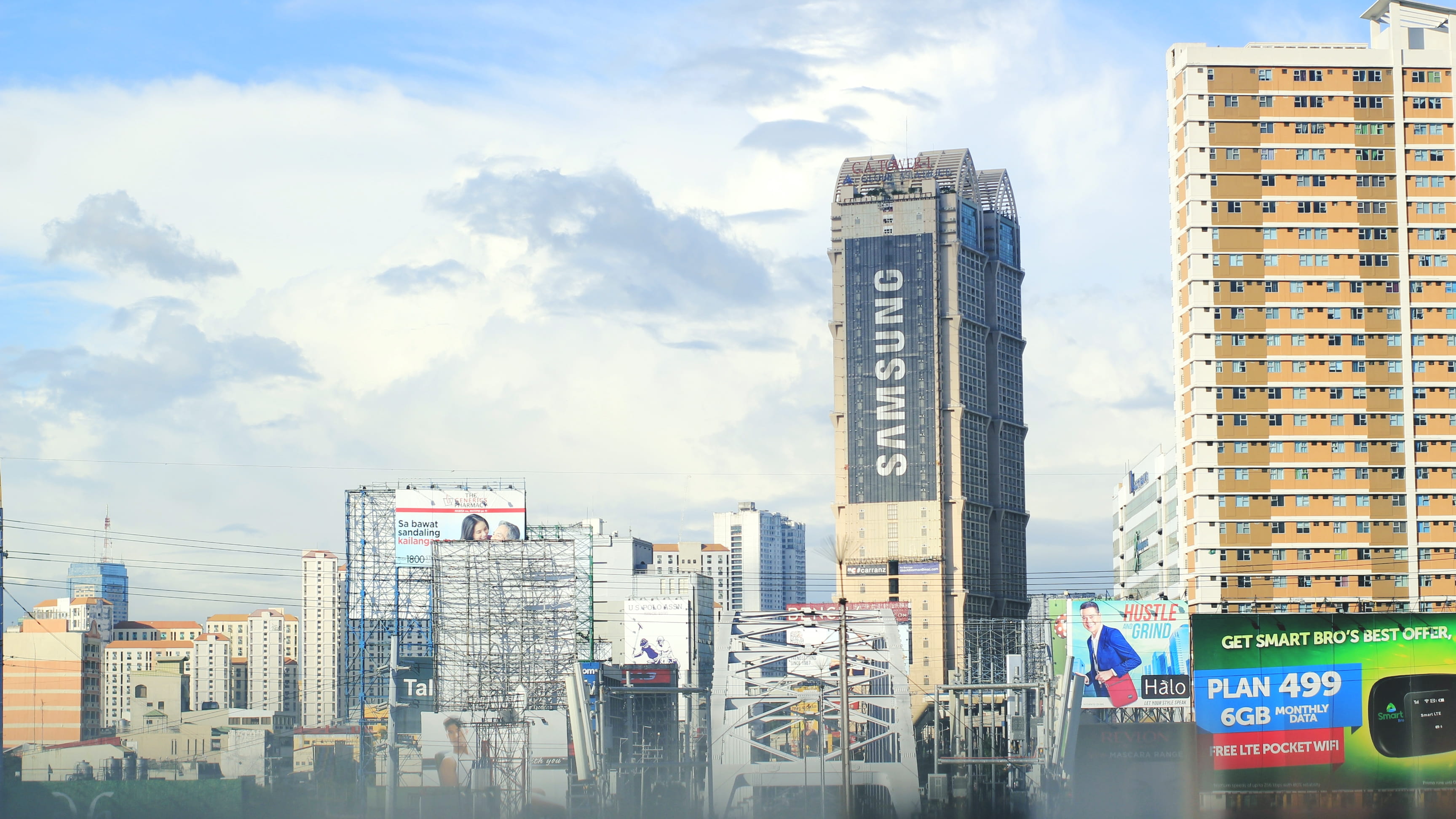 guadalupe, city, tall - high, composition, hannah, cloud - sky, architecture, philippines, sky, nature, cityscape, tower, urban skyline, modern, built structure, HD Wallpaper