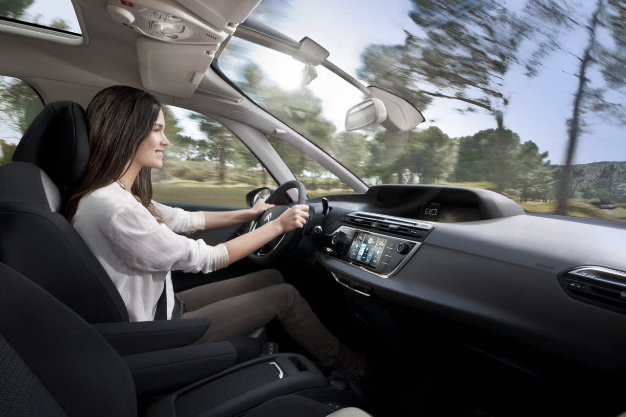 car interior, vehicle interior, one person, hairstyle, c, women, young adult, three quarter length, car, transportation, day, indoors, side view, mode of transportation, HD Wallpaper