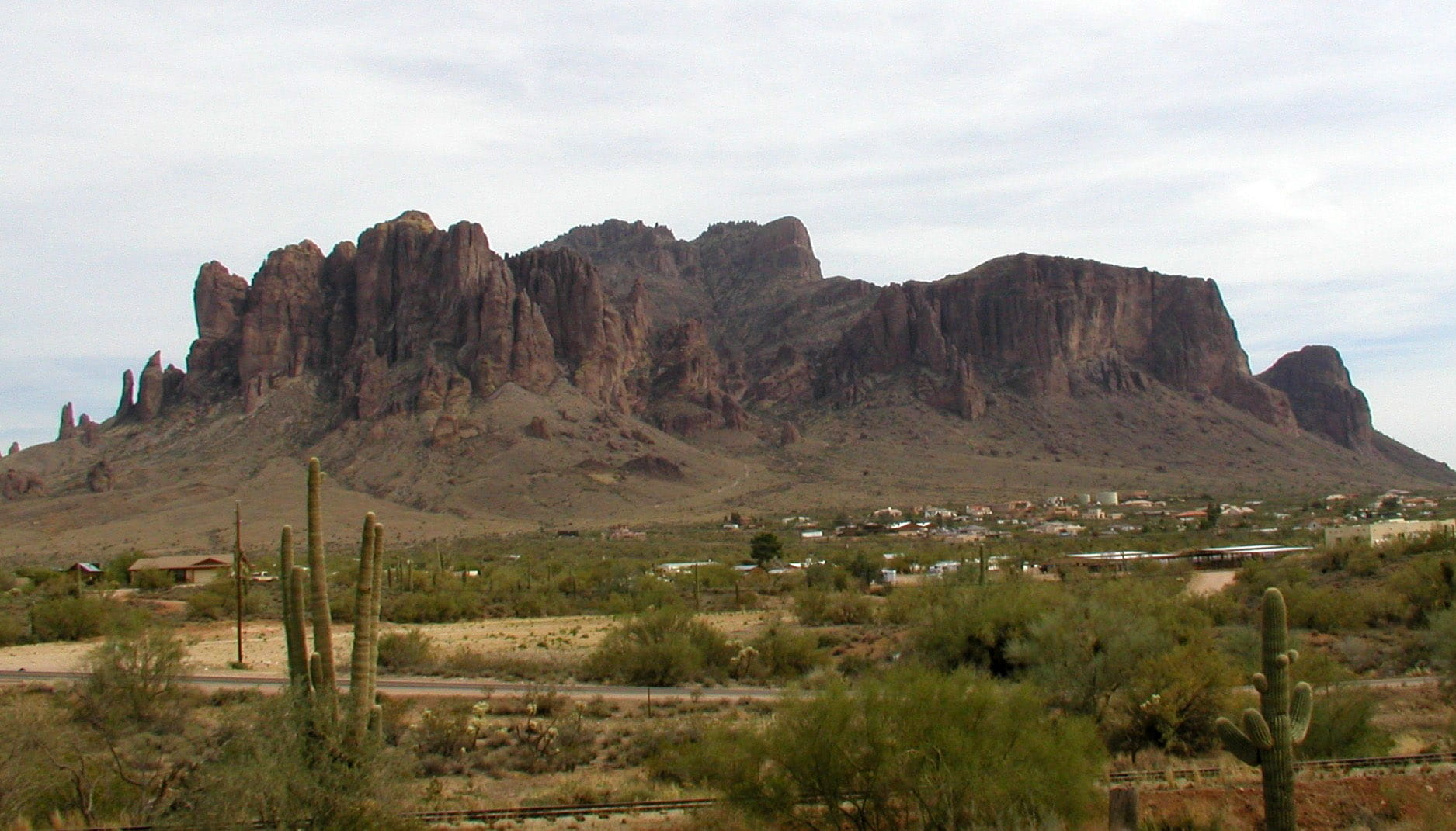 Apache Junction, mountain, arizona, no people, rock - object, dutchman mine, dutchman, United States, landscape, junction, lost, mountains, nature, scenics, HD Wallpaper