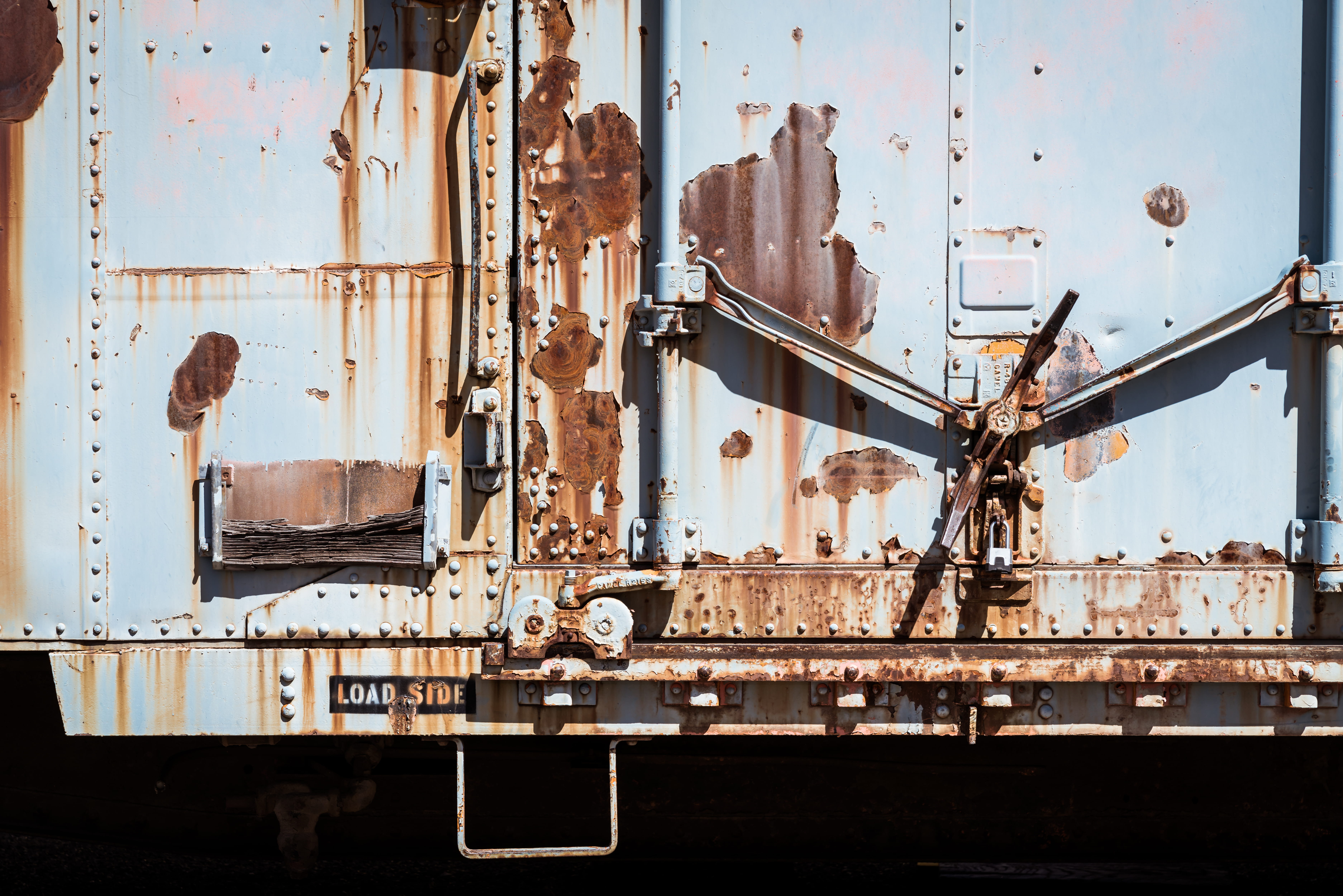 vehicle, indoors, enclosed, industry, technology, rusty, sunlight, truck, 5K, metal, white, machinery, wall - building feature, business, creativity, table, HD Wallpaper