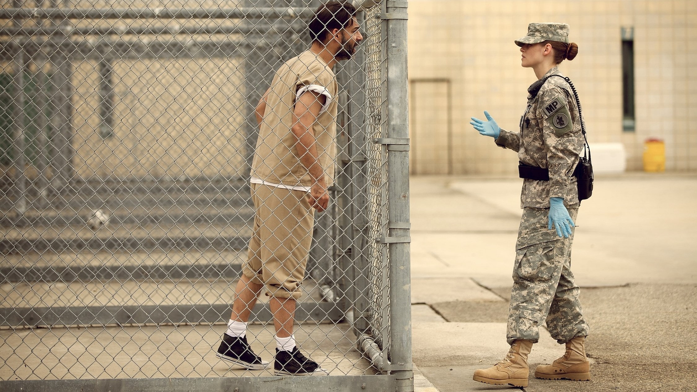 leisure activity, real people, chainlink fence, day, adult, connection, young men, 1080P, fence, people, outdoors, togetherness, clothing, holding, communication, HD Wallpaper