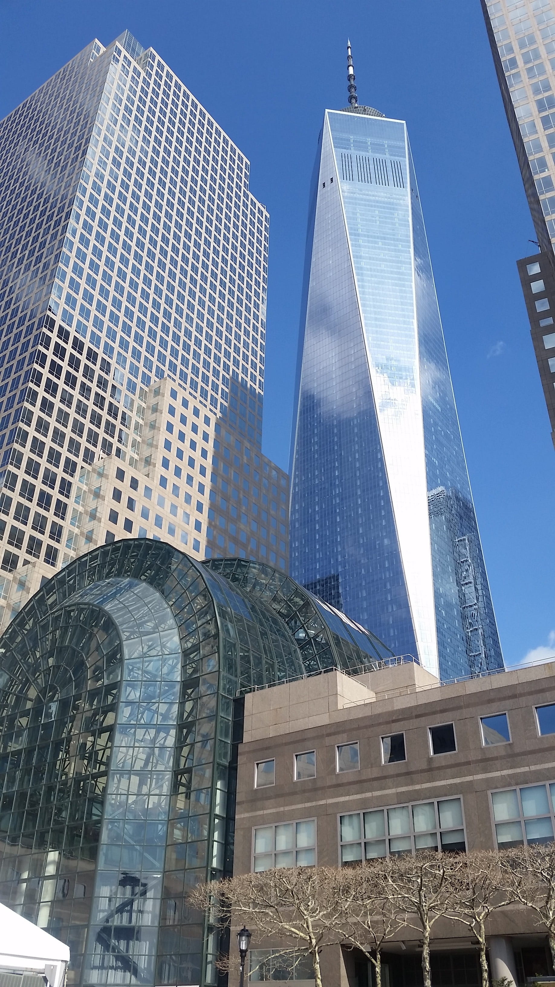 tall - high, financial district, usa, office building exterior, outdoors, reflection, landmark, office, building, skyline, september, travel destinations, Phone HD Wallpaper