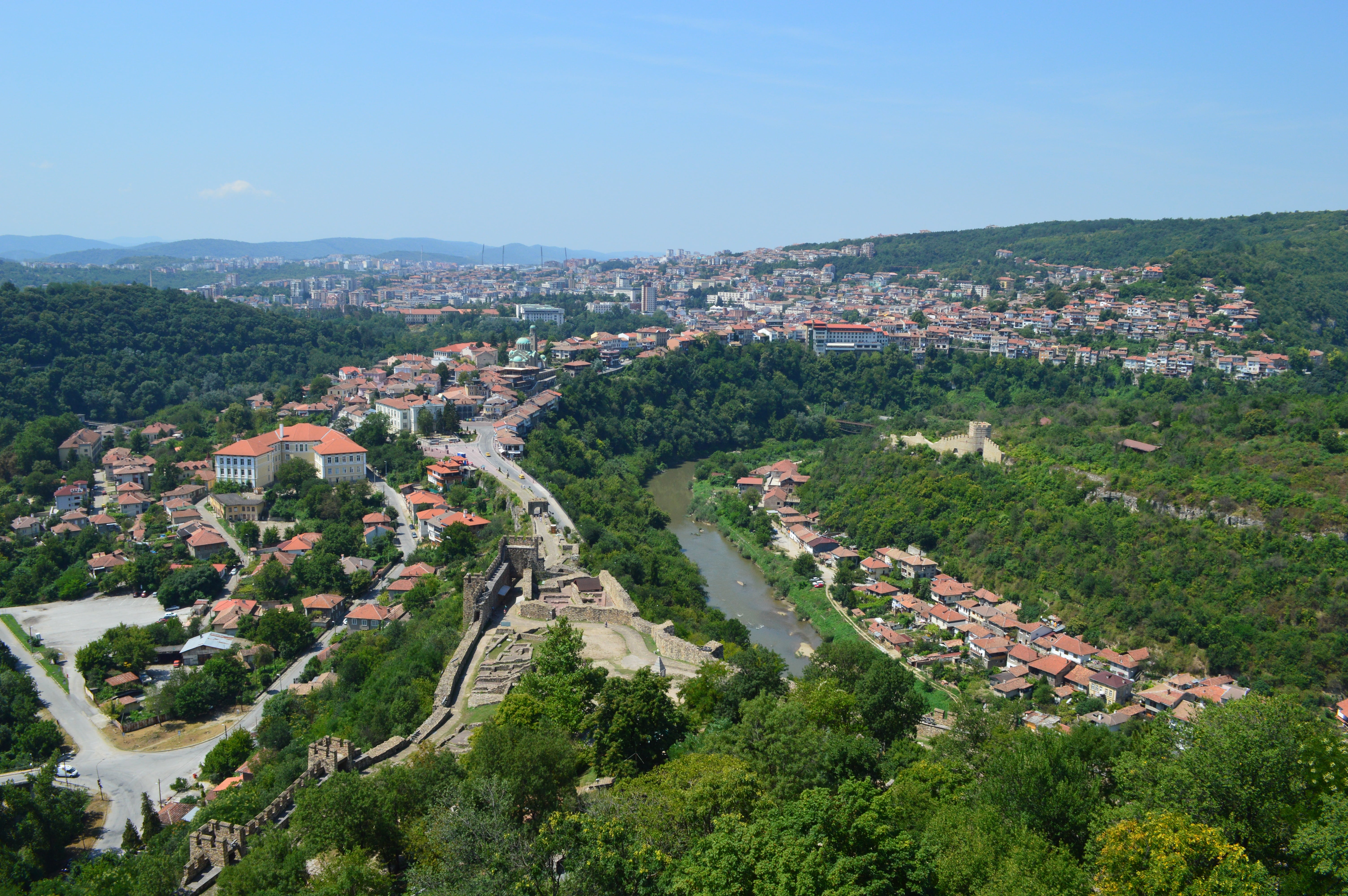 view, veliko turnovo, houses, townscape, beauty in nature, cityscape, tree, architecture, 5K, nature, bulgaria, landscape, green color, europe, plant, HD Wallpaper