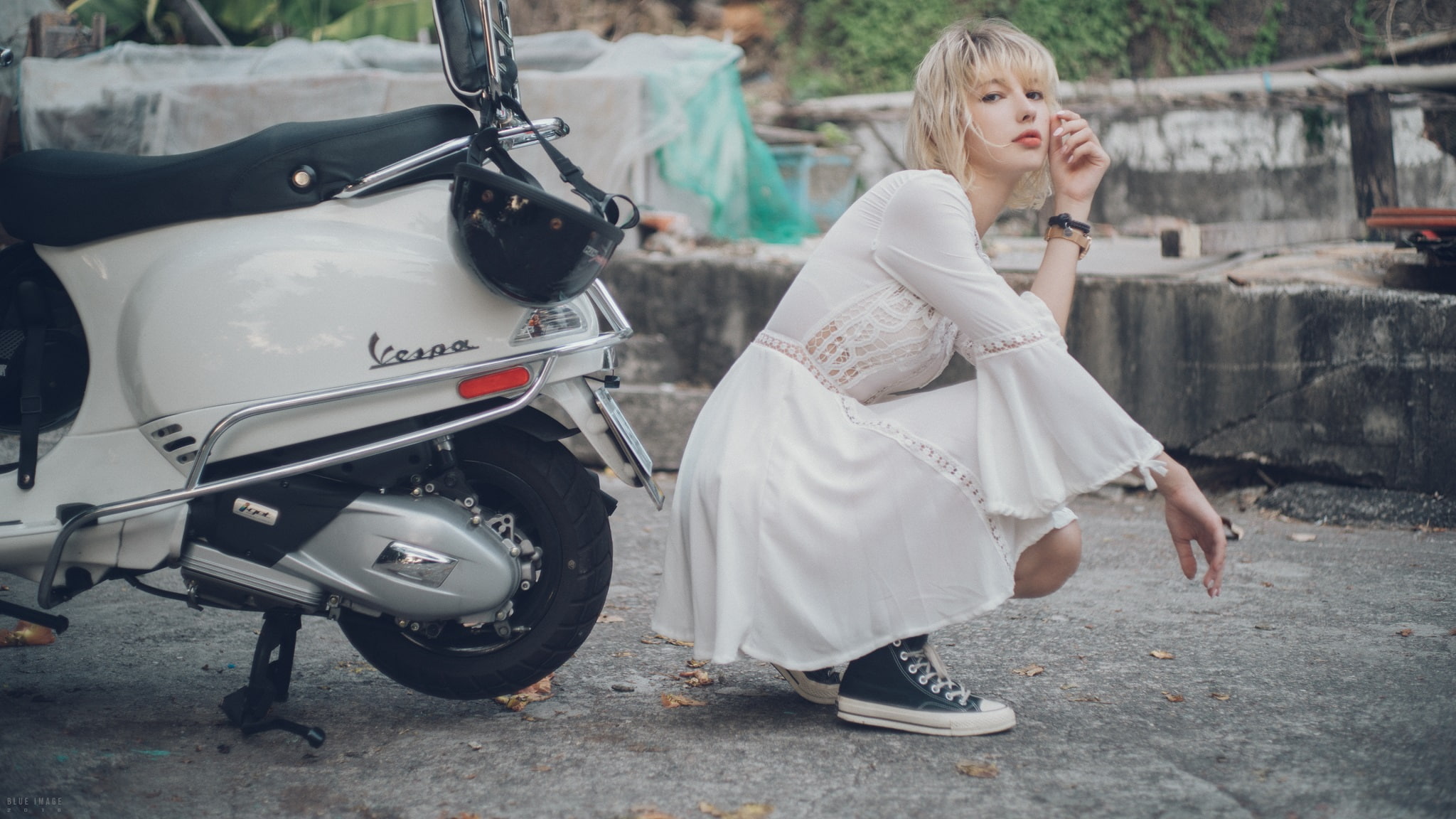 full length, Converse, city, hairstyle, squatting, dress, transportation, beautiful woman, adult, fashion, young women, real people, young adult, looking at viewer, HD Wallpaper