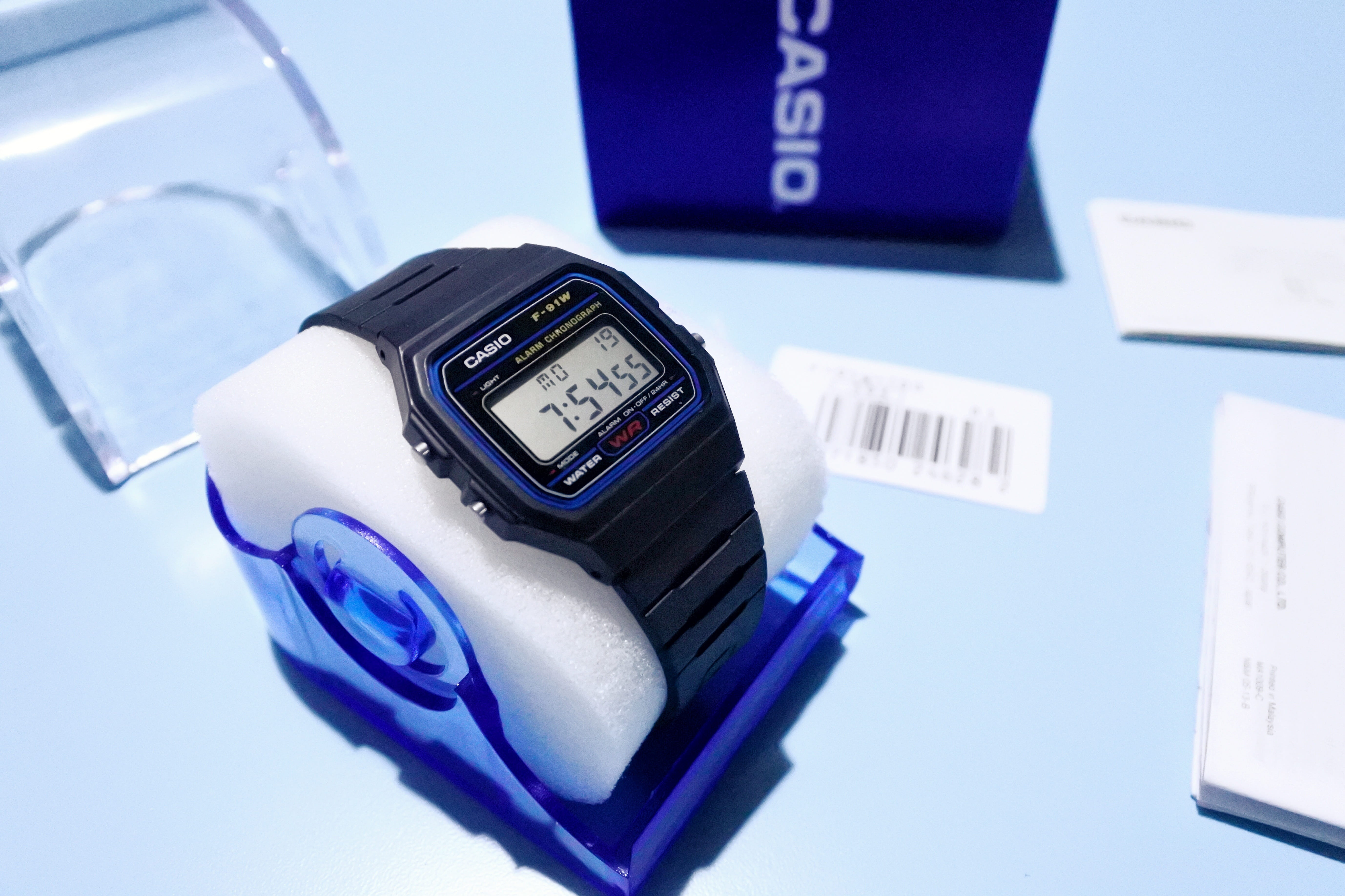 time, equipment, indoors, no people, computer, connection, stopwatch, clock, healthcare and medicine, meter - instrument of measurement, accuracy, white color, HD Wallpaper