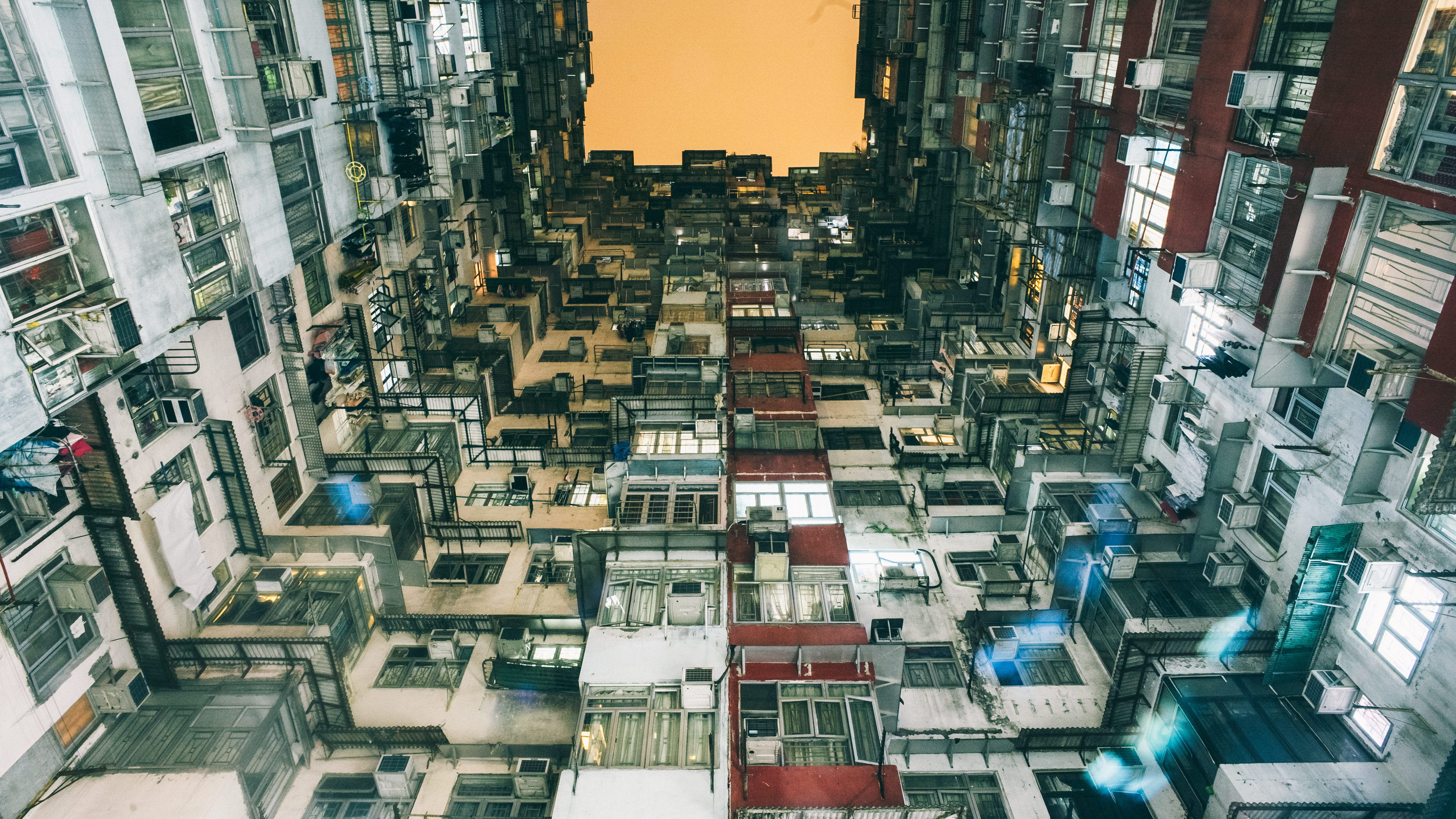photo, cityscape, day, no people, view, backgrounds, apartment building, architecture, angle, building, complex, apartment, photography, skyscraper, built structure, HD Wallpaper