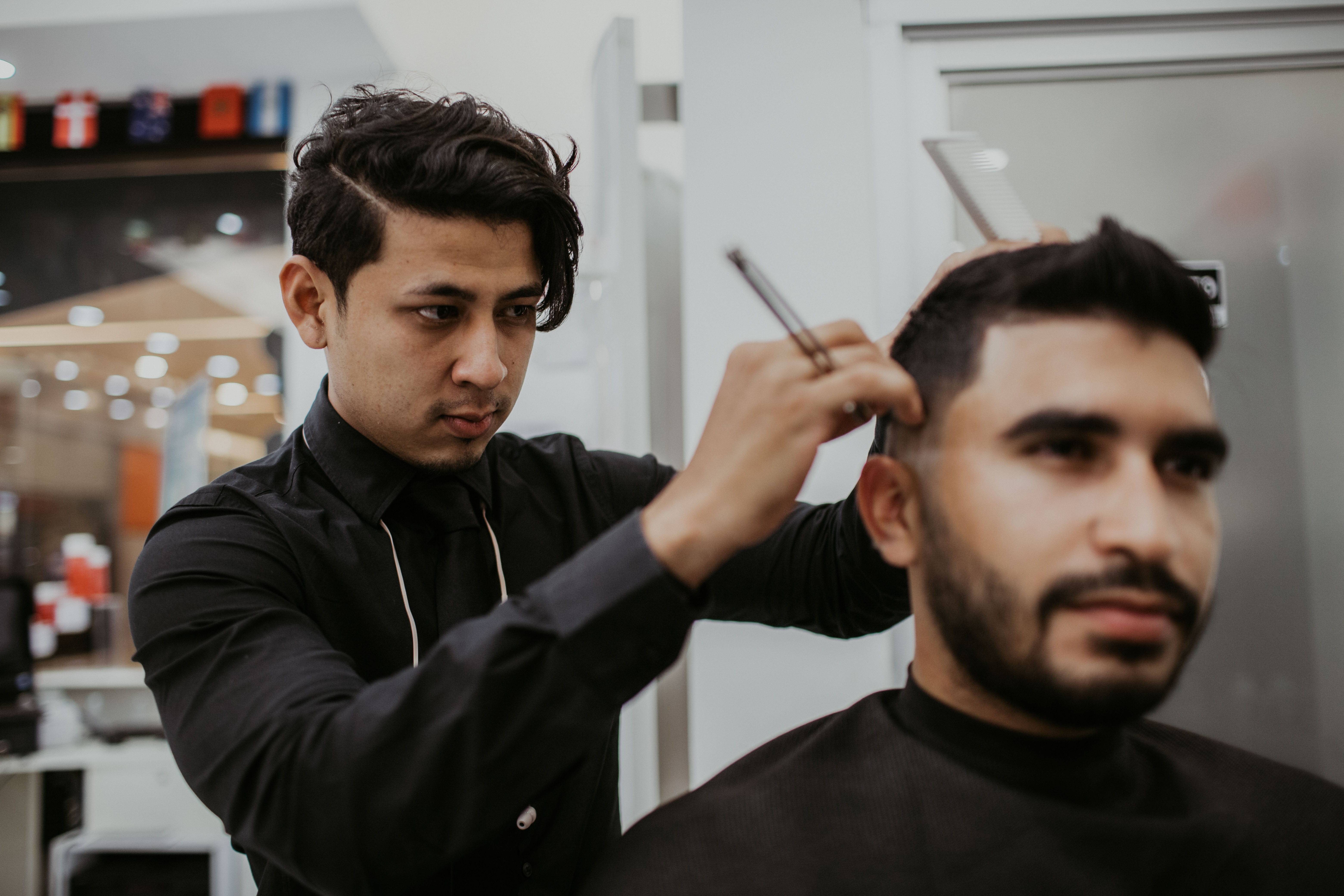 body care, gentleman, human hair, hairstylist, people, focus on foreground, young men, cutting hair, hair, hairdo, close-up, another, hairstyle, young adult, HD Wallpaper