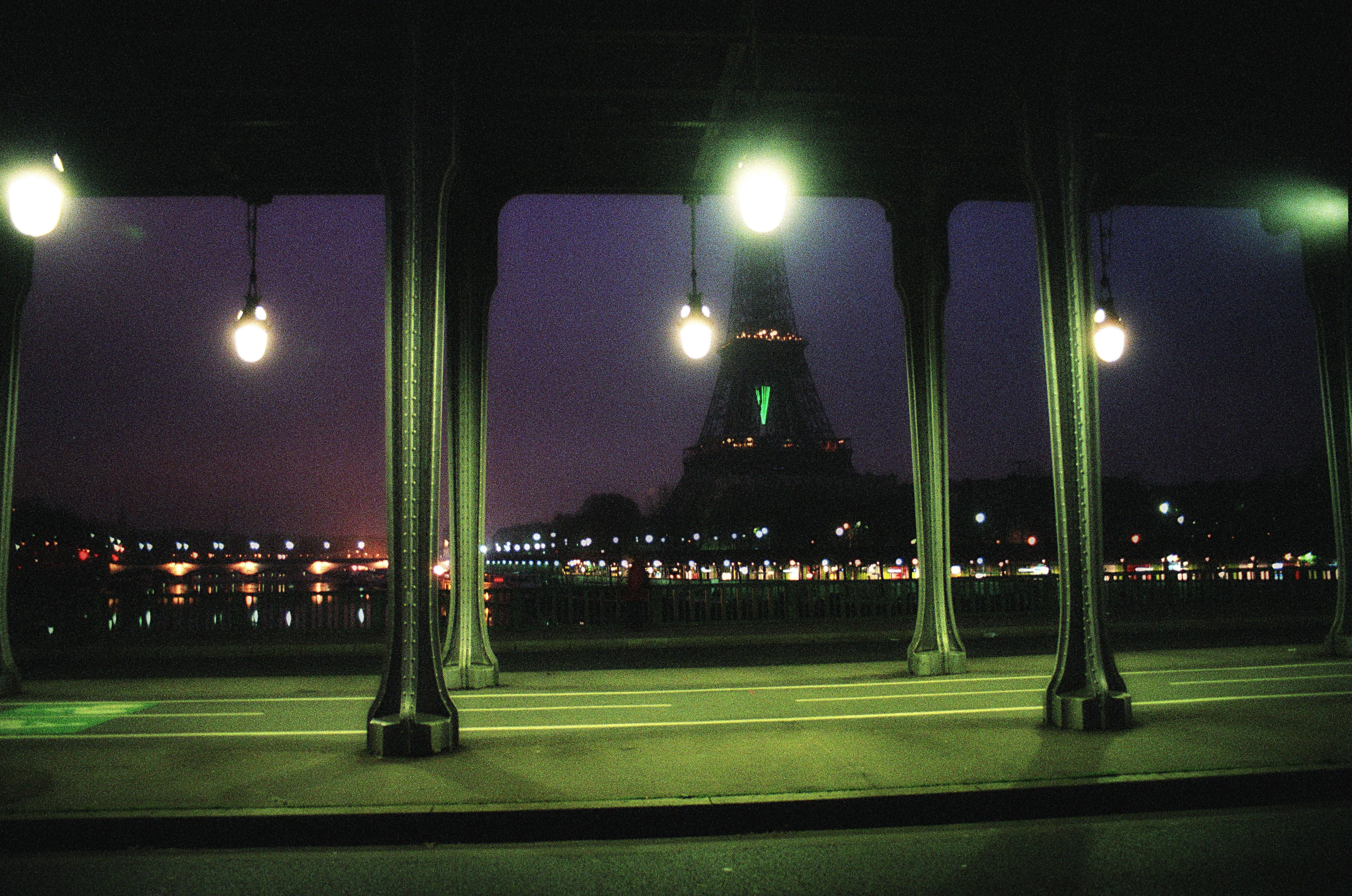 lighting equipment, reflection, eiffel Tower, europe, pont de Bir-Hakeim, seine river, tree, built structure, city, nature, green color, town, de, lantern, HD Wallpaper