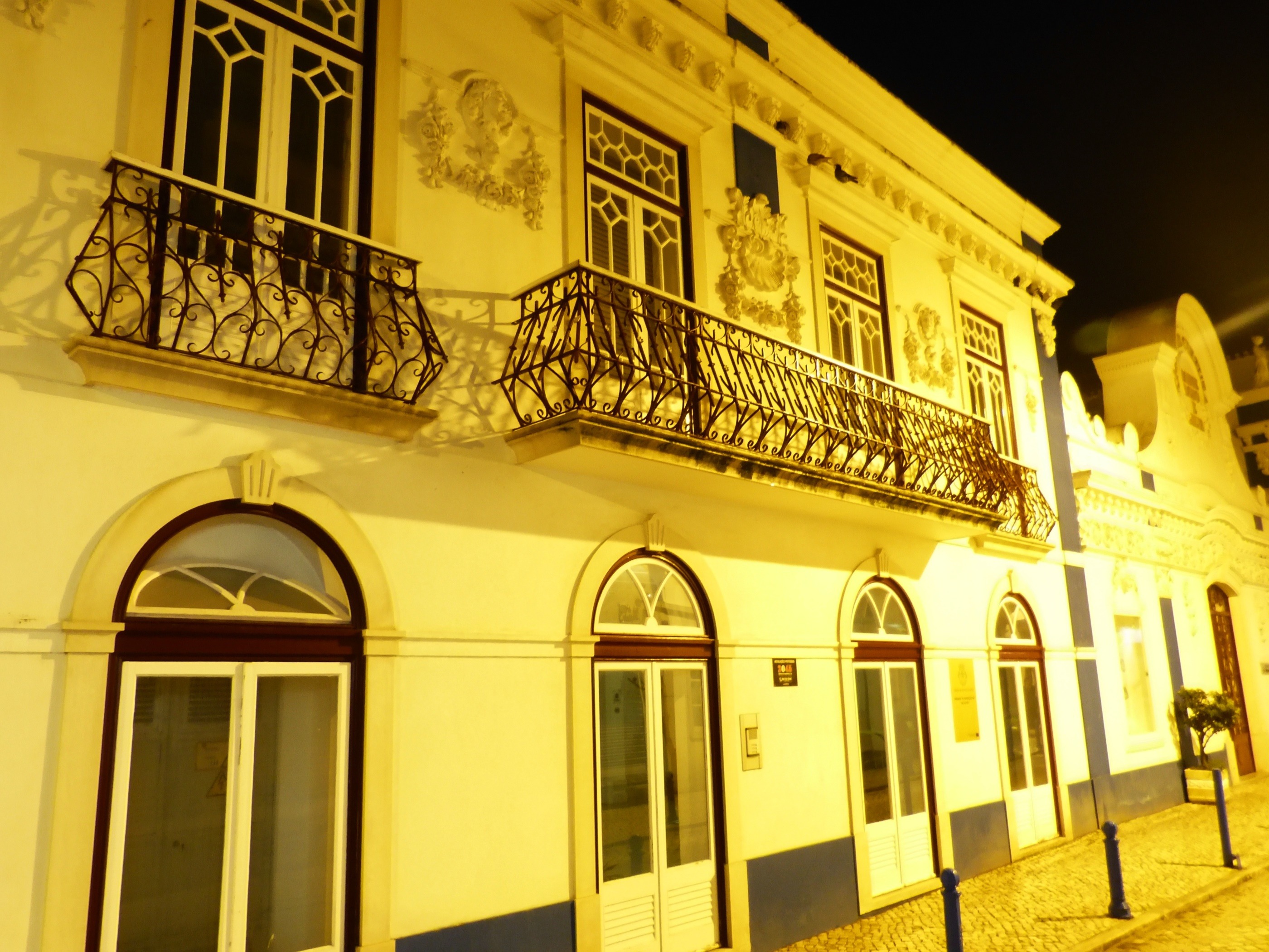 lantern, ereiceira, door, no people, building, yellow, facade, input, home, building exterior, goal, night, old town, history, nature, low angle view, 2K, HD Wallpaper