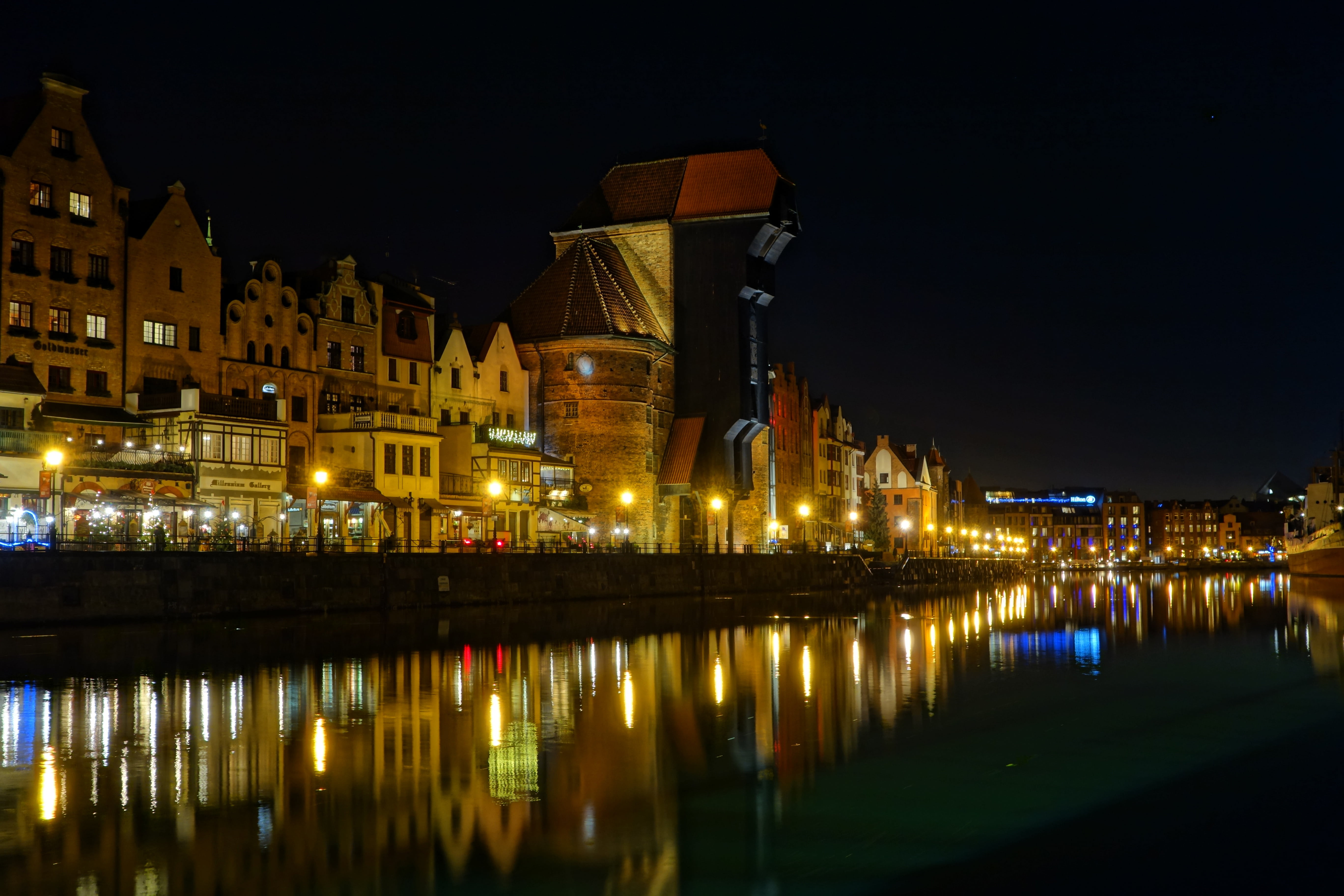 illuminated, lighting, antique, long seashore, lanterns, crane, old buildings, lighting equipment, architecture, monuments, reflection, body, nighttime, HD Wallpaper