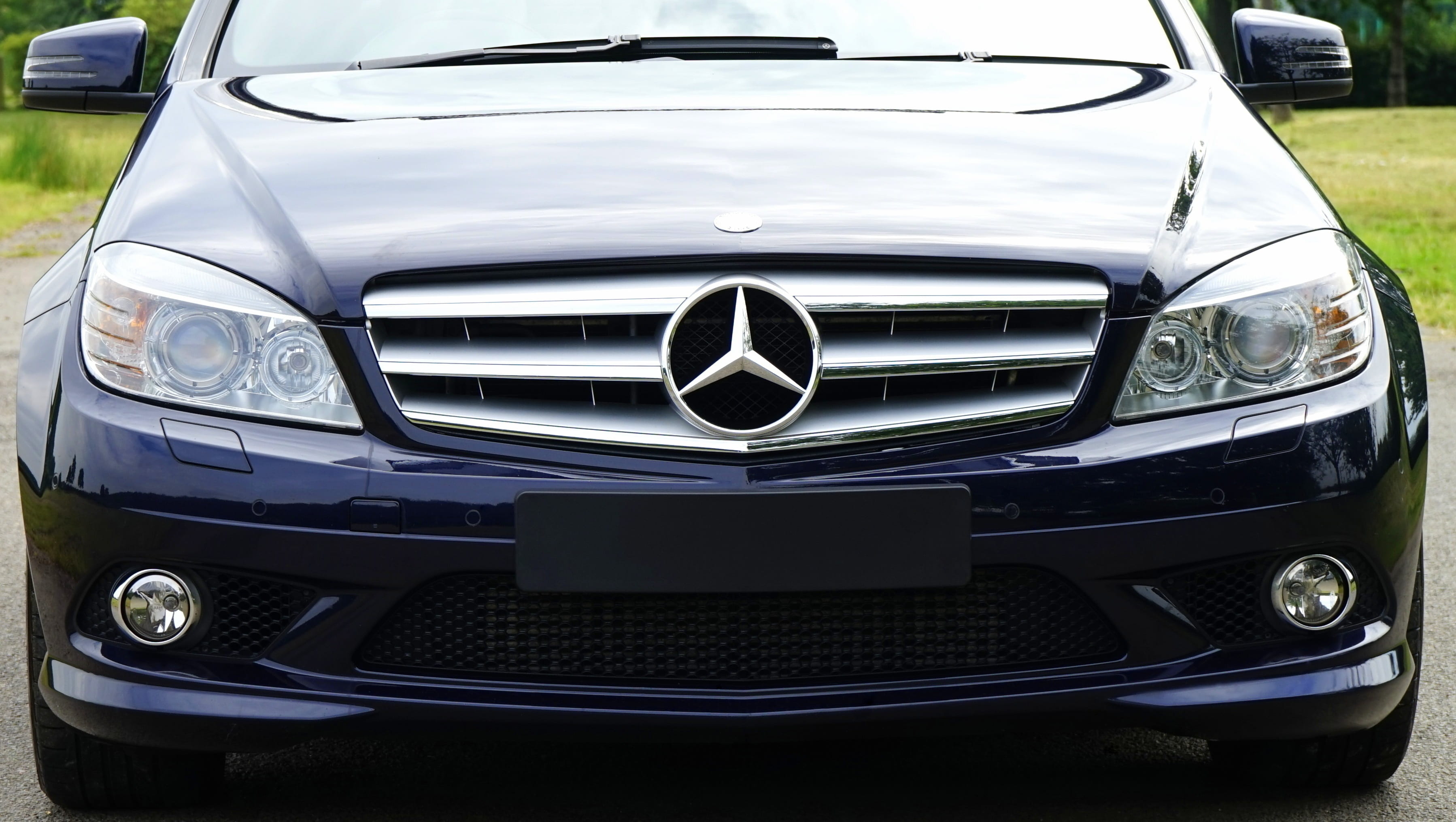 mercedes, stationary, modern, symbol, luxury, shiny, style, automobile, vehicle, no people, brand, logotype, retro styled, reflection, elegance, blue, identity, HD Wallpaper