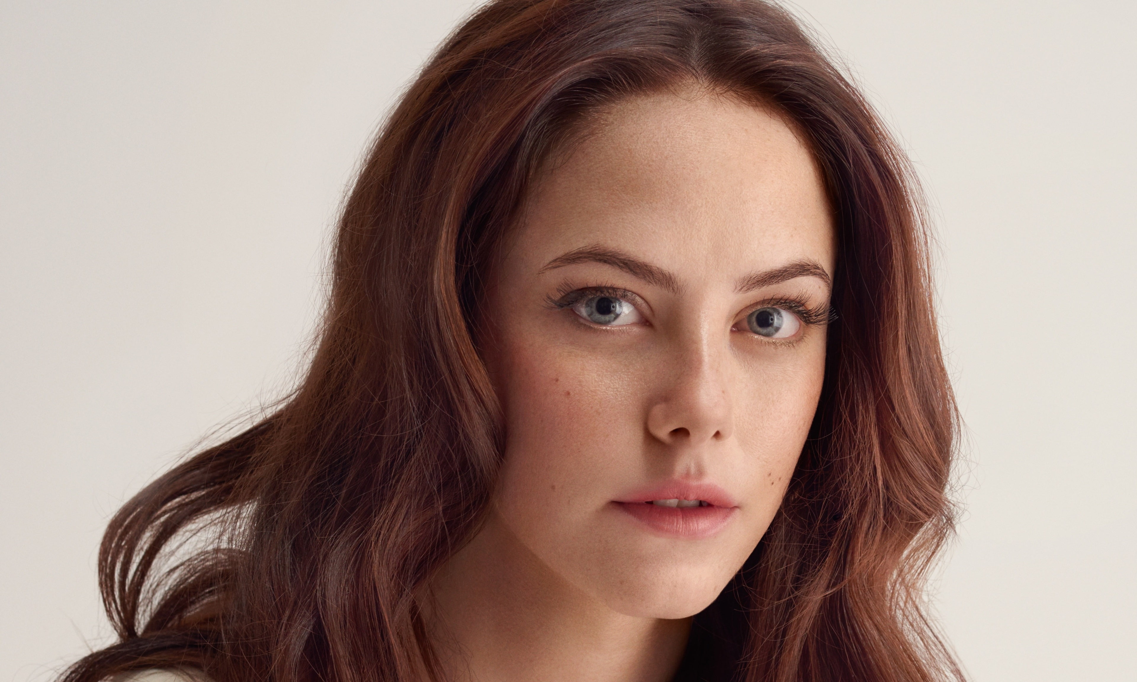 adolescence, uncertainty, portrait, body part, adult, 4K, hair, young adult, women, hairstyle, kaya scodelario 4k pictures desktop, brown hair, front view, HD Wallpaper