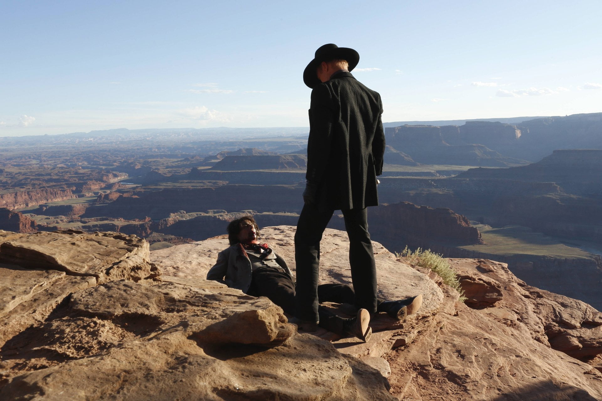 outdoors, tranquil scene, 1080P, landscape, Kissy (Westworld), Westworld, environment, real people, rock - object, looking at view, sitting, sky, Eddie Rouse, HD Wallpaper