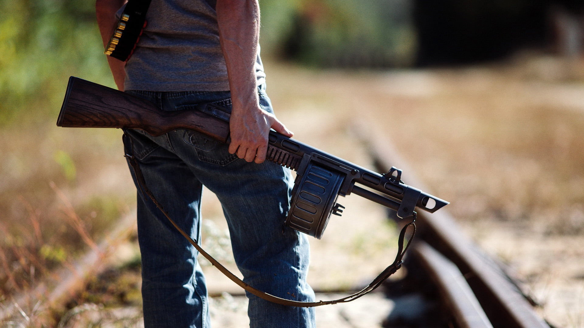 military, automatic rifle, front view, forest, people, rifle, 1080P, activity, day, male, one person, hunter, caucasian, instrument, automatic firearm, HD Wallpaper