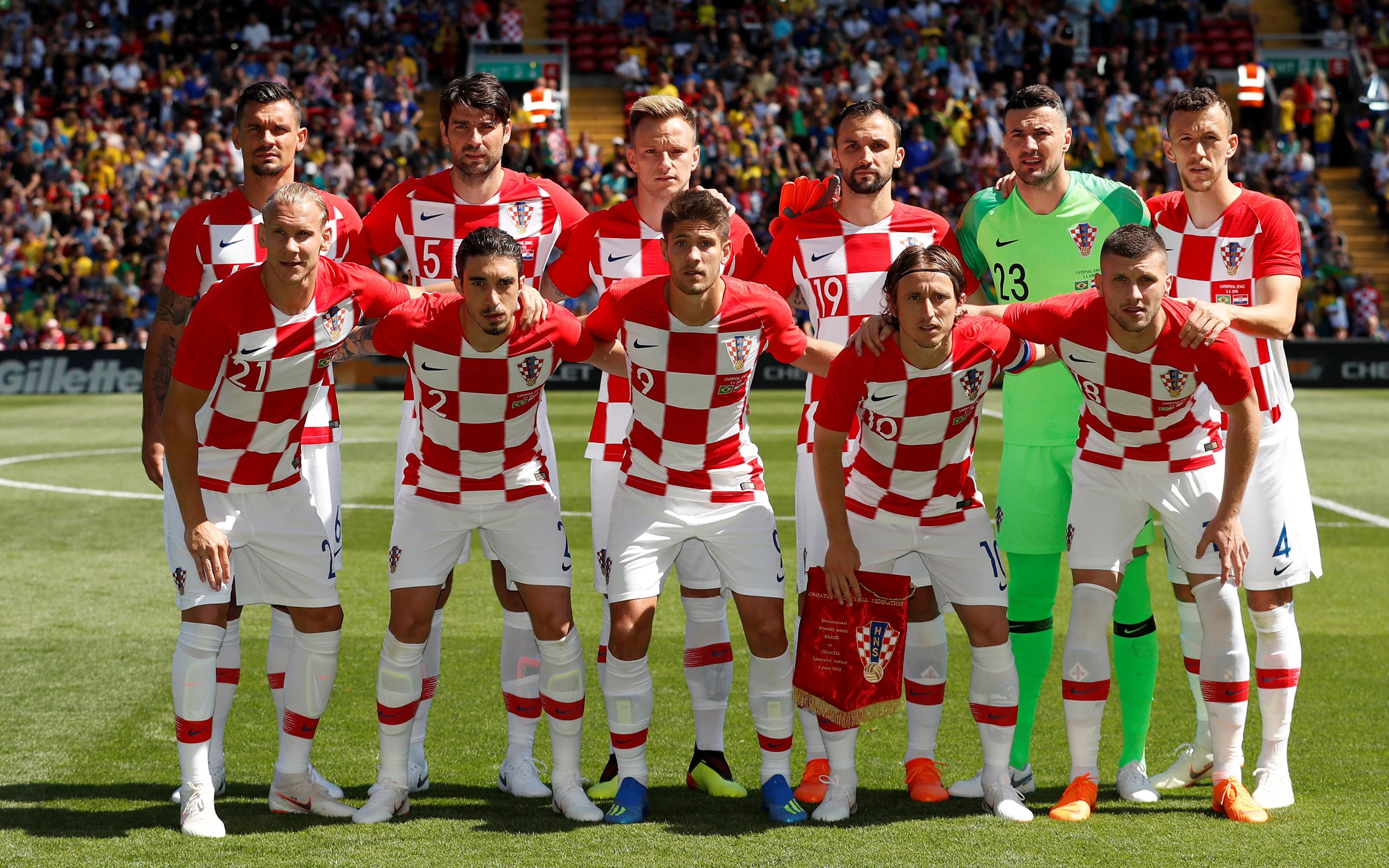 croatia, standing, adult, men, full length, vs, celebration, final, 2K, red, cup, world, fifa, clothing, cooperation, sport, team sport, smiling, france, HD Wallpaper