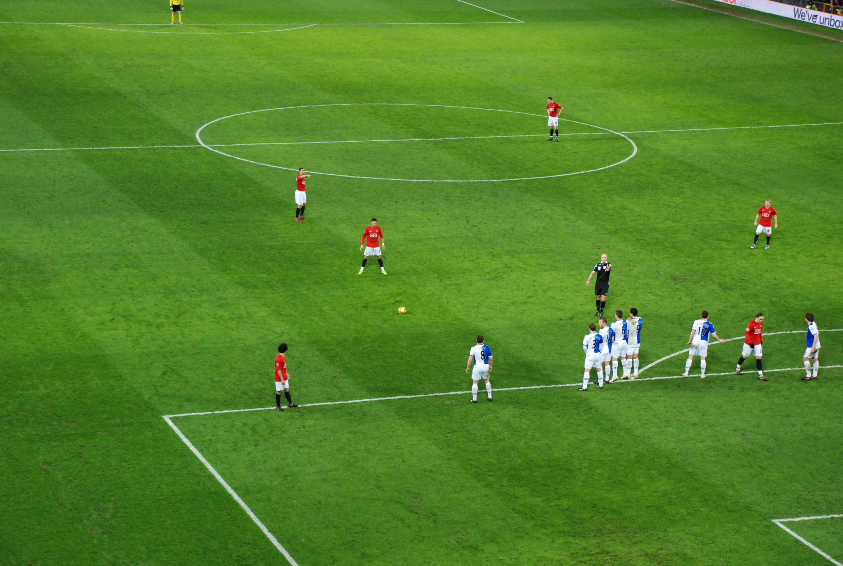 outdoors, competitive Sport, nature, grass, red, adult, Football, crowd, leisure activity, day, sports Team, playing, action, team, people, Ronaldo, teamwork, HD Wallpaper