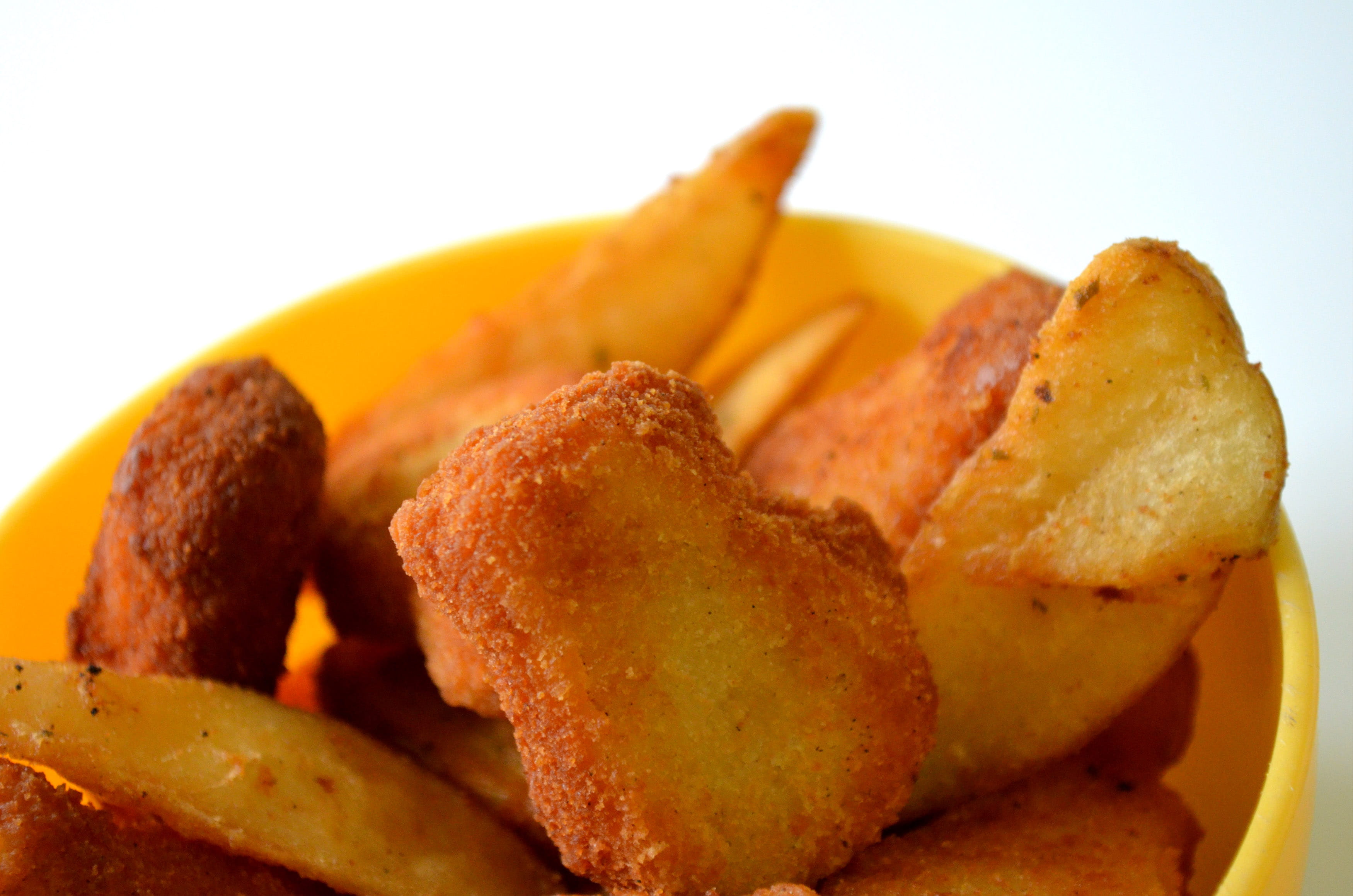 wedges, white meat, french fries, food and drink, 2K, dinner, snack, close-up, prepared potato, studio shot, ready-to-eat, cut out, unhealthy eating, potato, HD Wallpaper