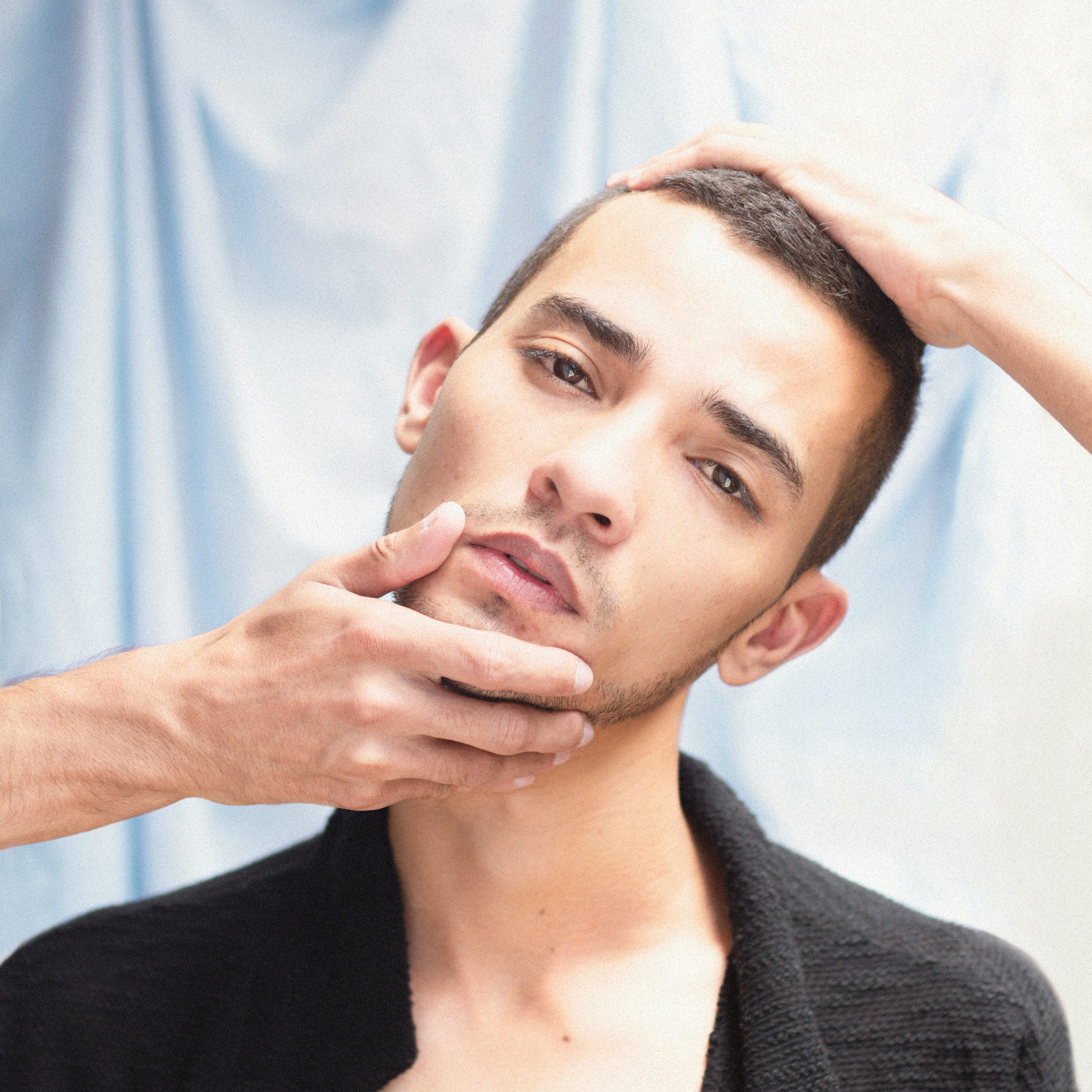 2K, close-up, fashion, portrait, wearing, indoors, looking, young men, conceptual, human face, pose, facial expression, enjoyment, body part, holding, Phone HD Wallpaper