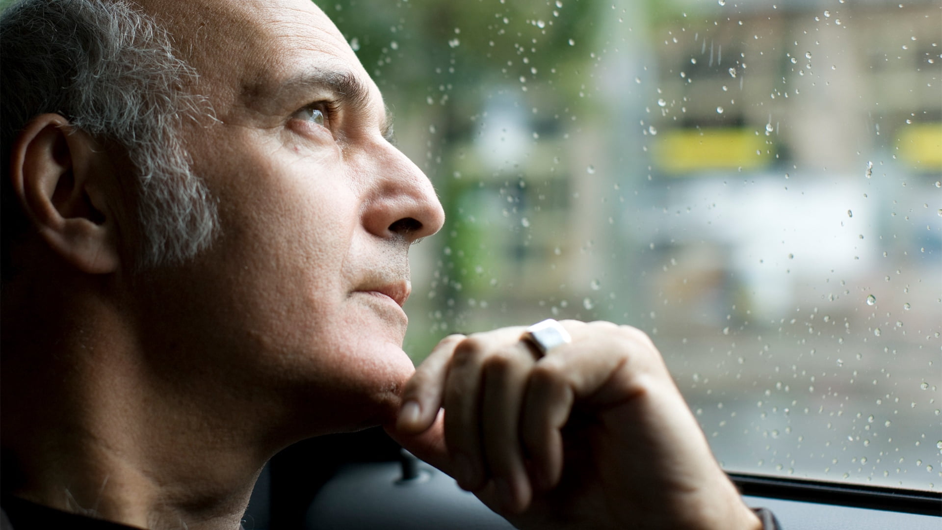 looking away, outdoors, thinking, water, portrait, sadness, one Person, look, solitude, problems, wet, man, male Beauty, rain, contemplation, lifestyles, HD Wallpaper