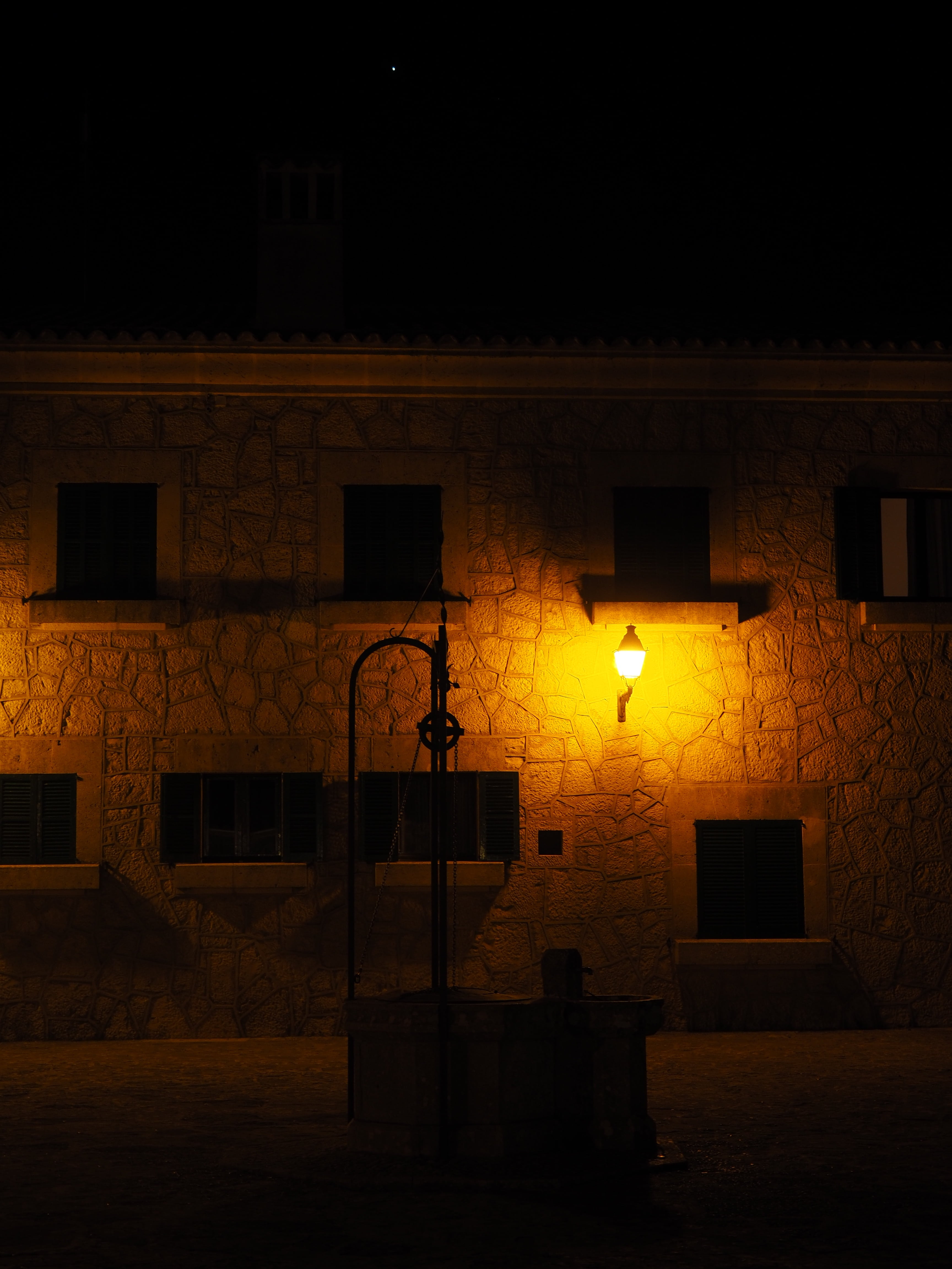 wall, building exterior, balearic islands spain, algaida, house, mallorca, street, place of pilgrimage, monastery, lighting equipment, street light, courtyard, Phone HD Wallpaper