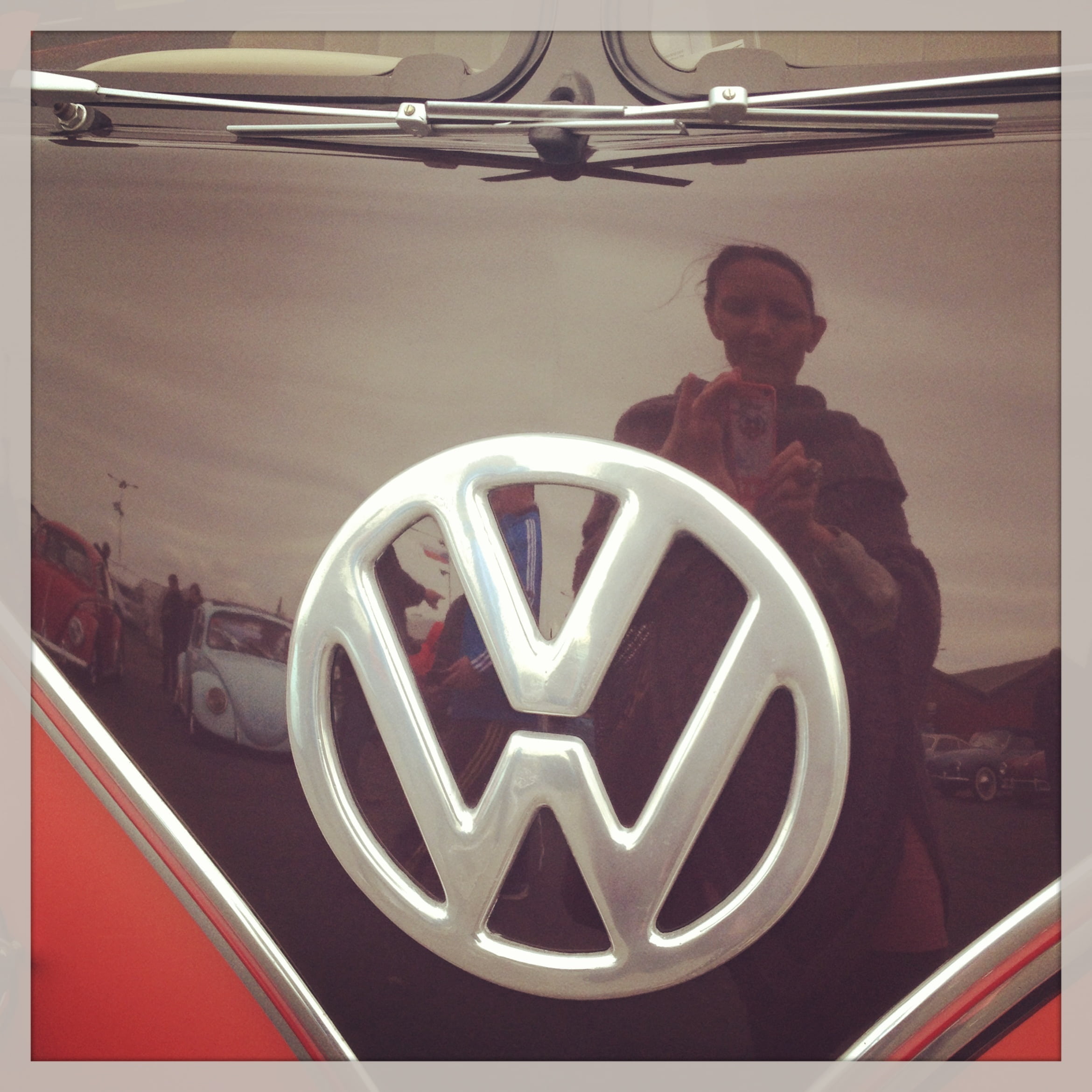 car, transport, vw bus, summer, one person, used, travel, vw, real people, front view, lifestyles, males, nature, camping, vacation, vintage, mode of transportation, Phone HD Wallpaper