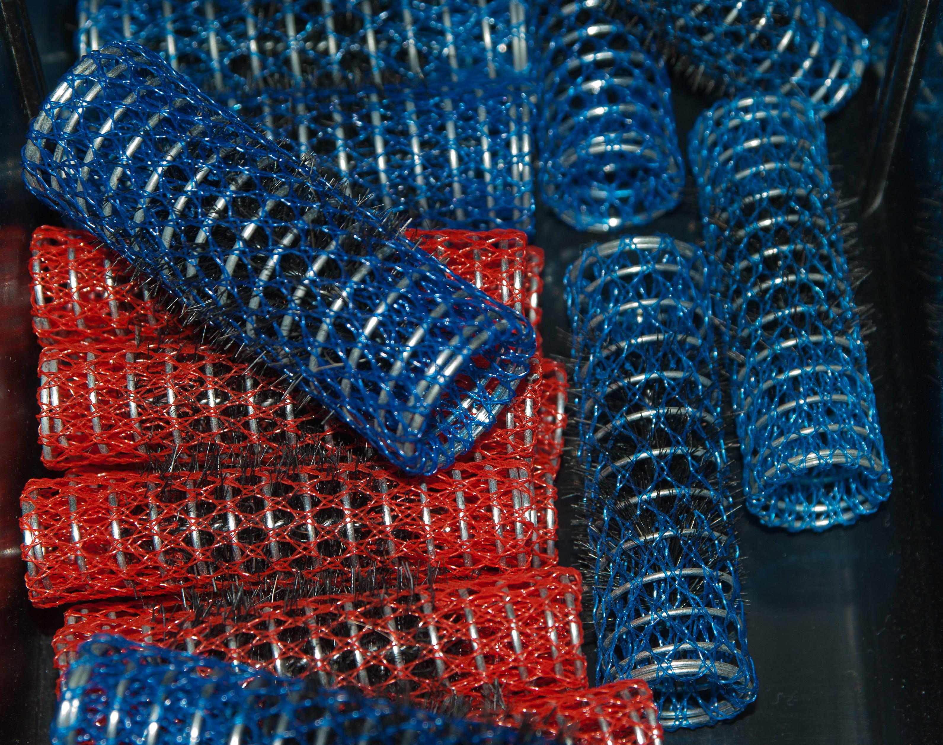 rolls, red, warm clothing, close-up, barber shop, business, hairstyle, hair curlers, pattern, market, 2K, blue, for sale, variation, bracelet, textured, HD Wallpaper