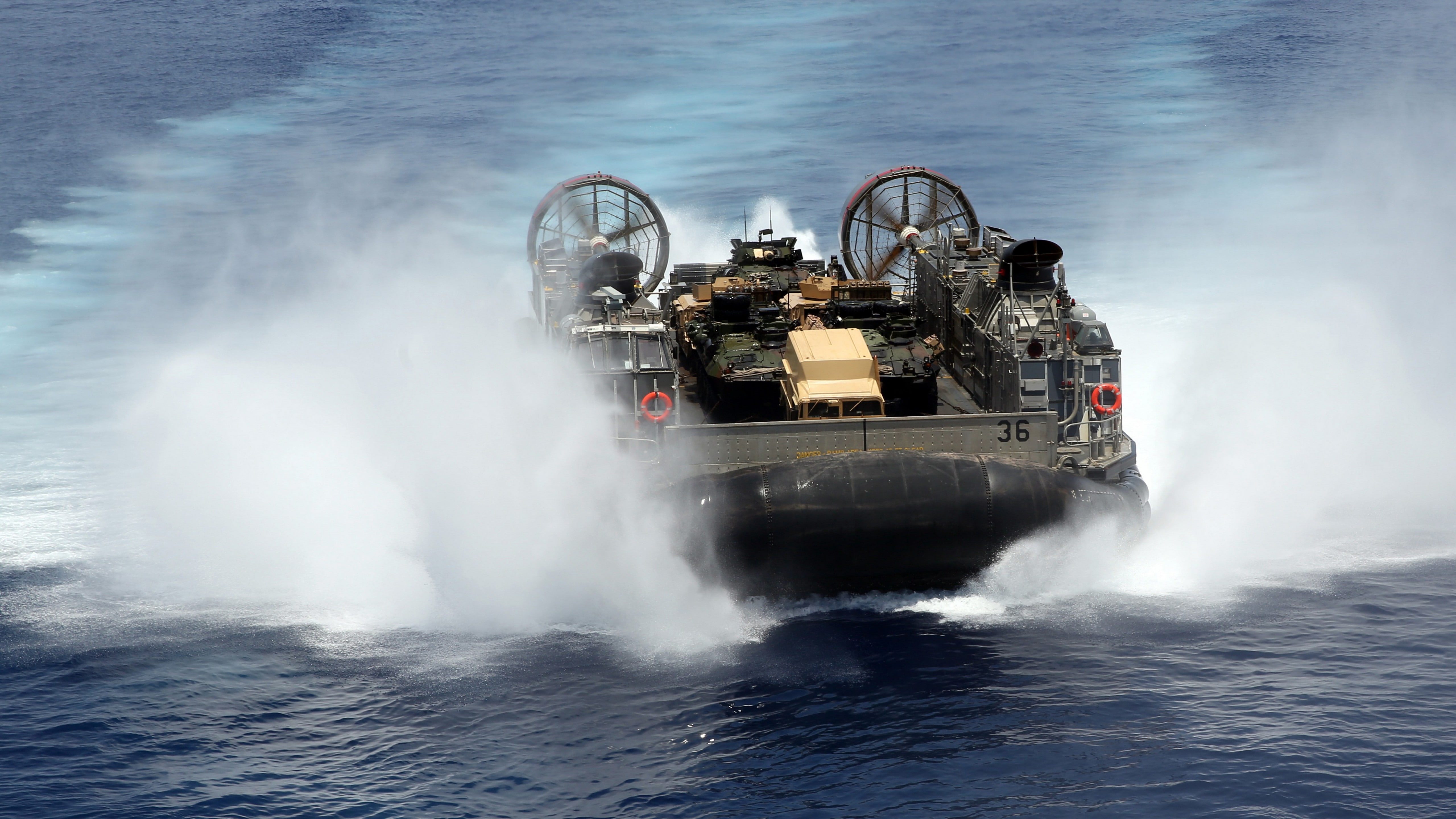 U.S. Navy, daytime, carrier, black, hovercraft, sea, 5K, LCAC 1, boat, Assault Craft Unit, LCAC, training, HD Wallpaper