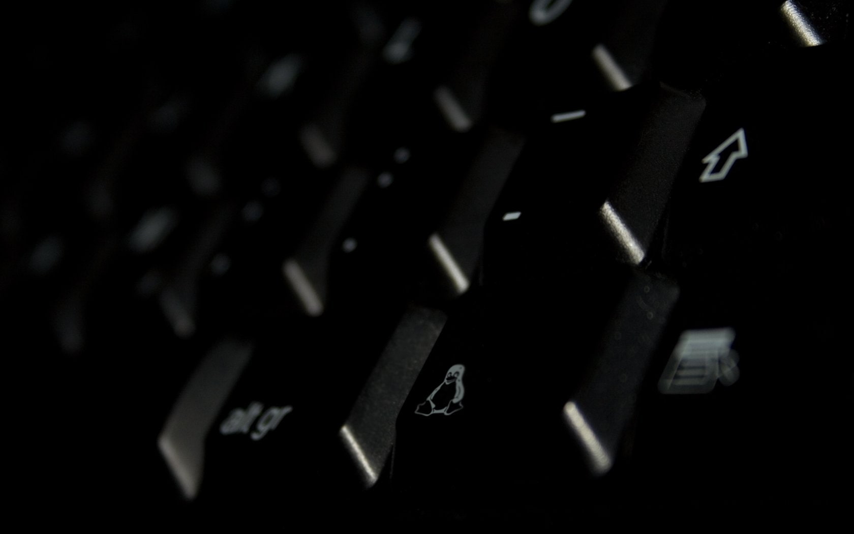 gnu, 720P, linux, keyboards, tux, HD Wallpaper