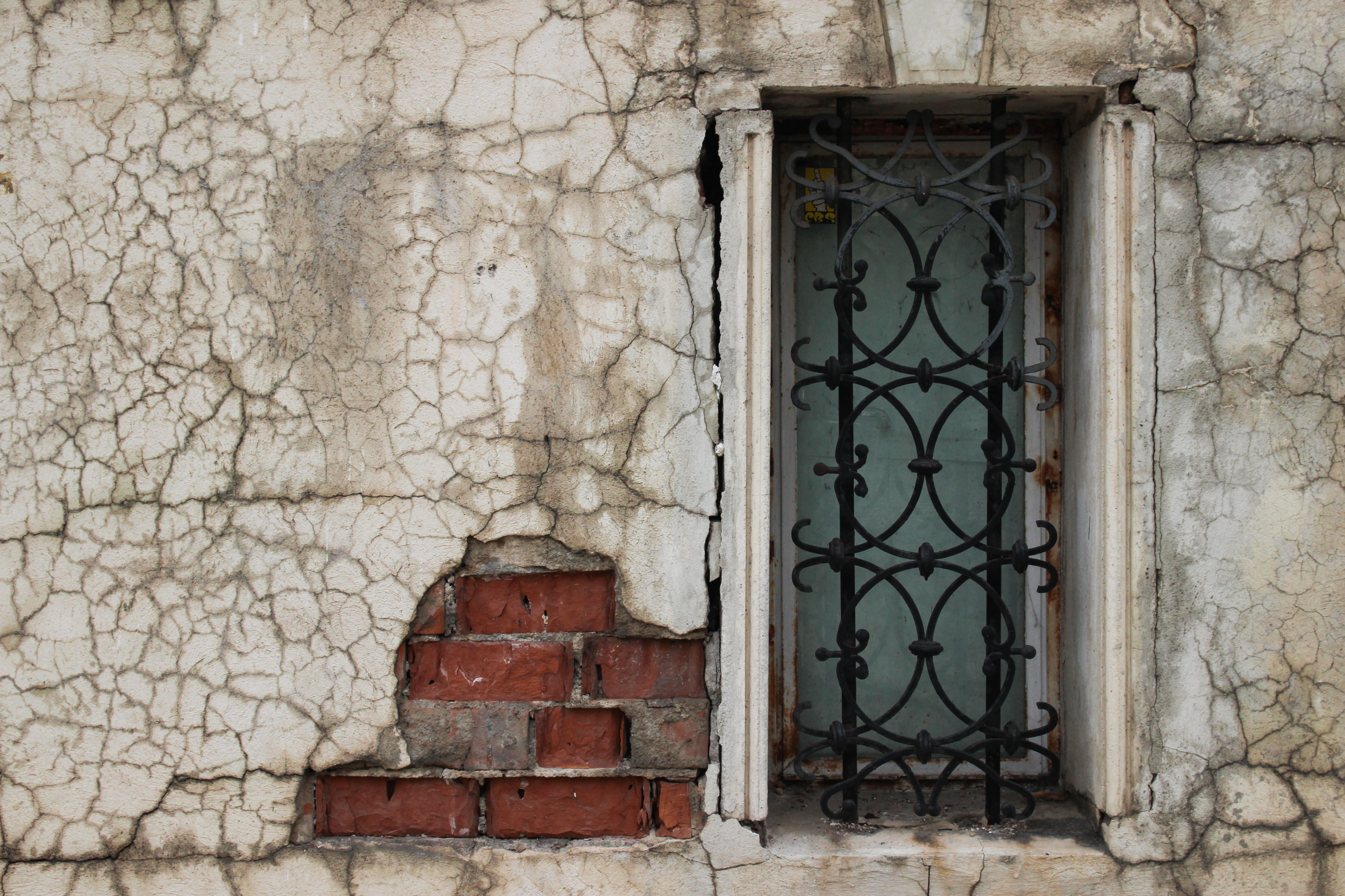 wall - building feature, banister, shutter, building, entrance, 5K, bucharest, flower, brick, flagstone, metal, door, protection, weathered, geranium, HD Wallpaper