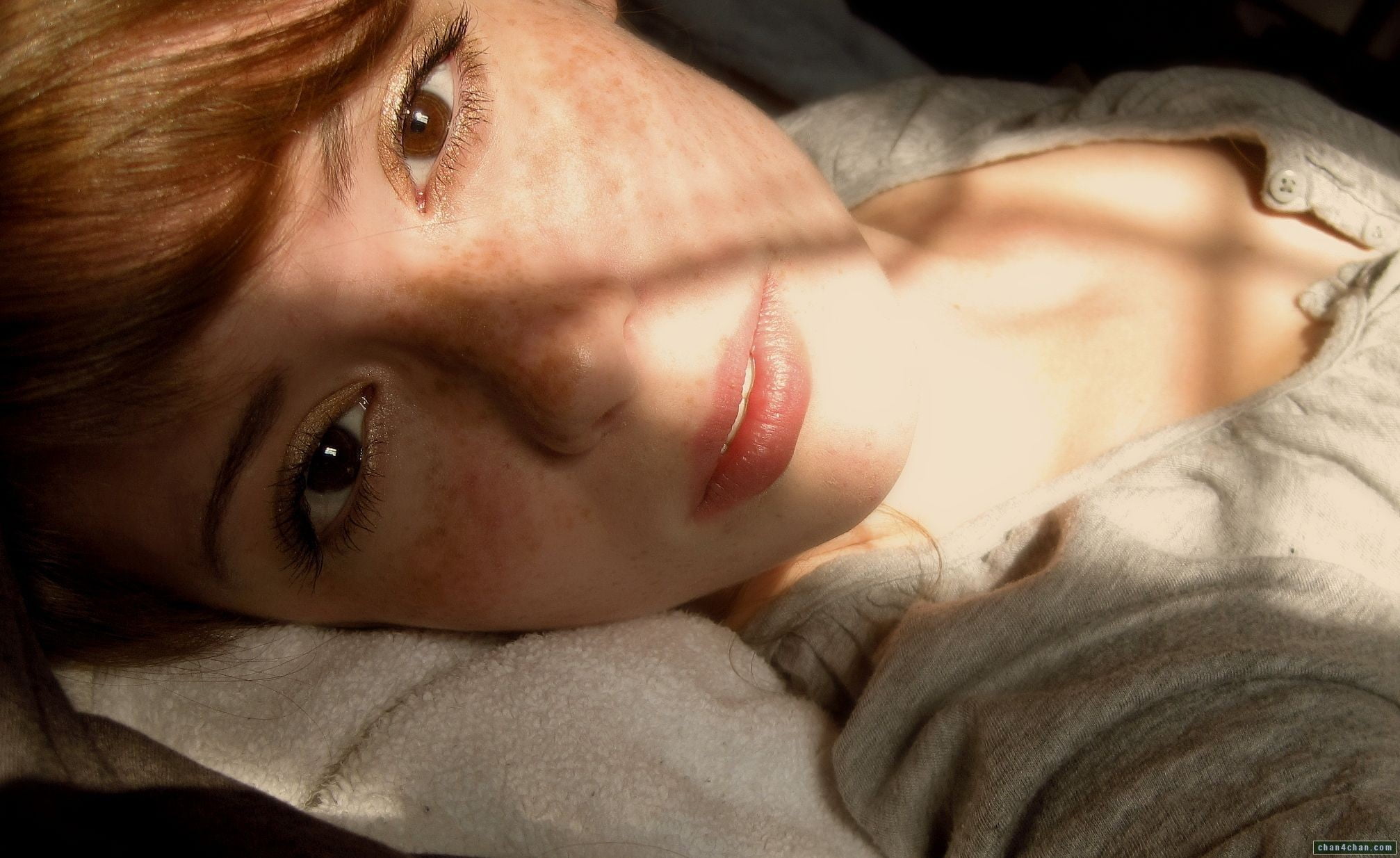 body part, bed, lying down, redhead, human face, emotion, relaxation, furniture, portrait, 1080P, indoors, model, face, looking at viewer, freckles, close-up, HD Wallpaper