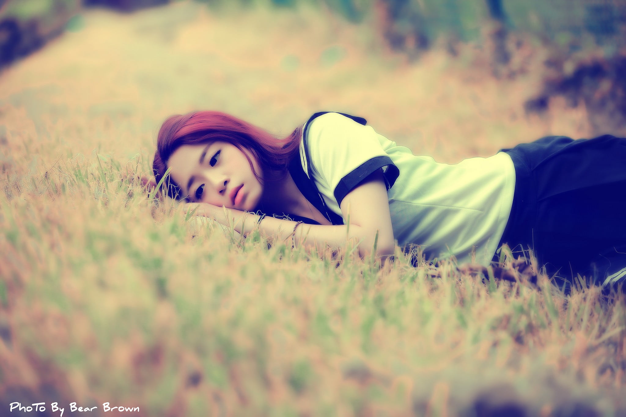 one person, redhead, looking away, grass, young adult, land, beautiful woman, leisure activity, outdoors, relaxation, plant, lying down, Asian, real people, HD Wallpaper