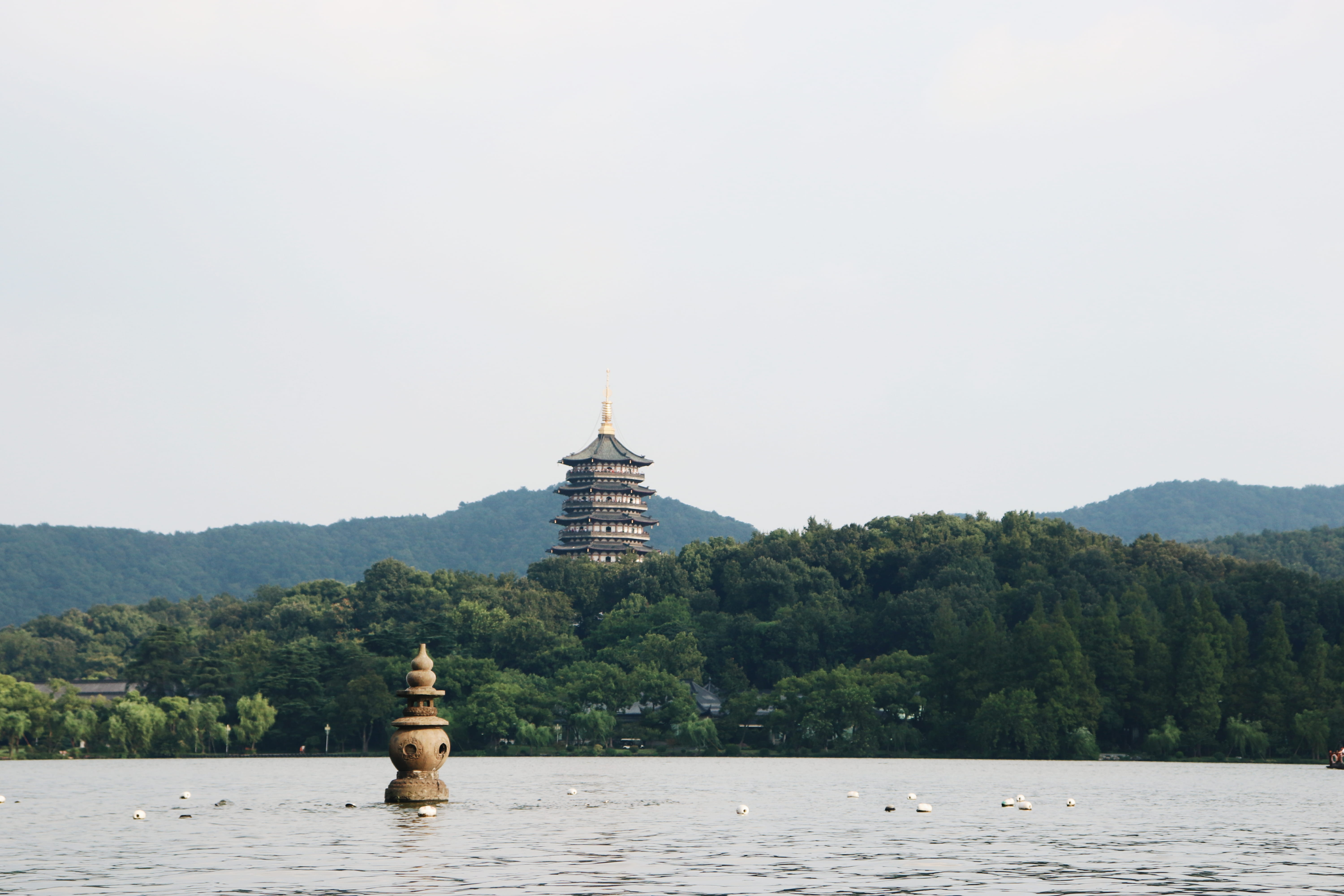 beauty in nature, xihu, waterfront, outdoors, scenics - nature, 5K, nature, hangzhou, copy space, tranquility, clear sky, water, tree, lake, mountain, HD Wallpaper