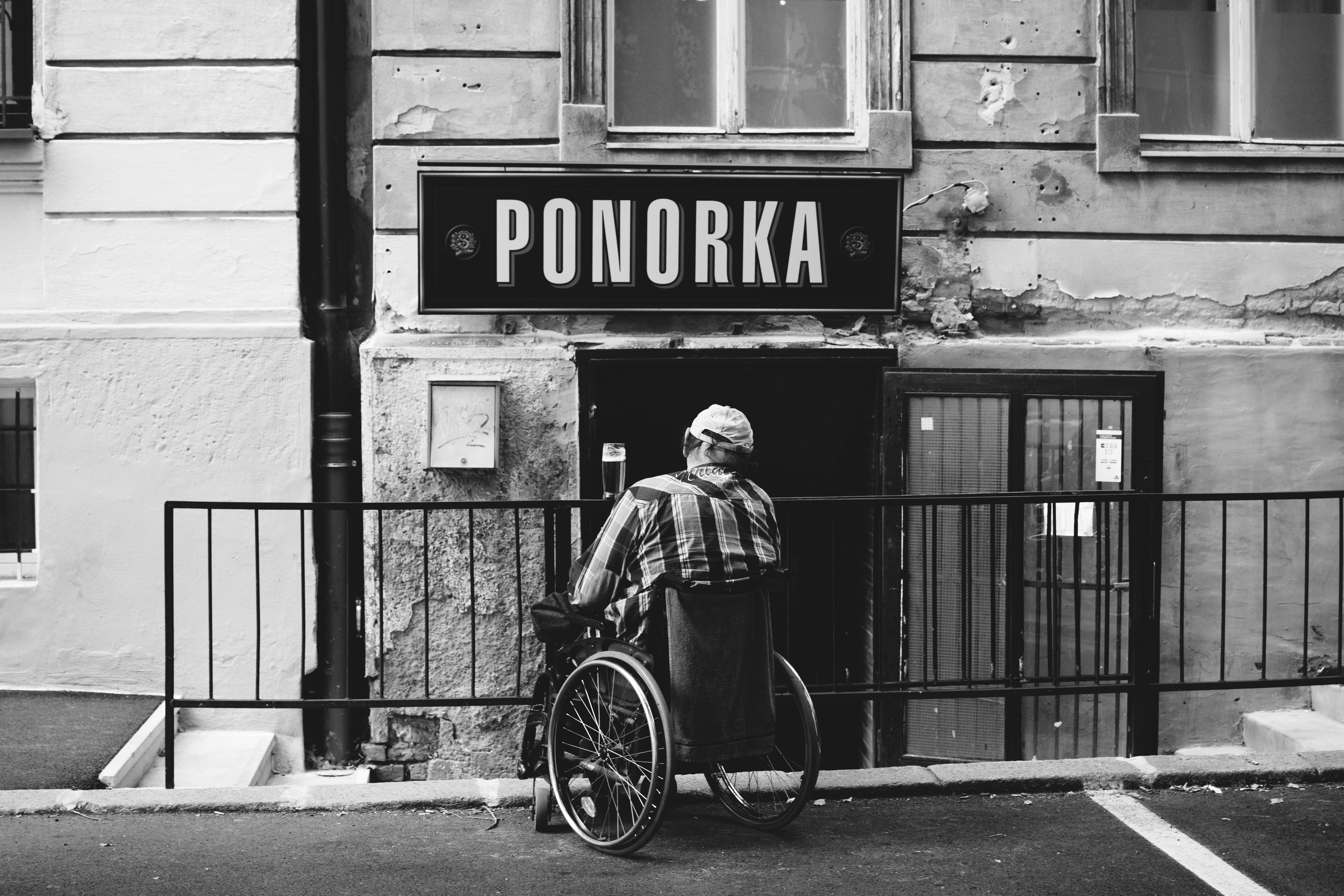 street photography, built structure, male, one person, outdoors, beer, ponorka, building exterior, old, grayscale, western script, leisure activity, streetphotography, HD Wallpaper