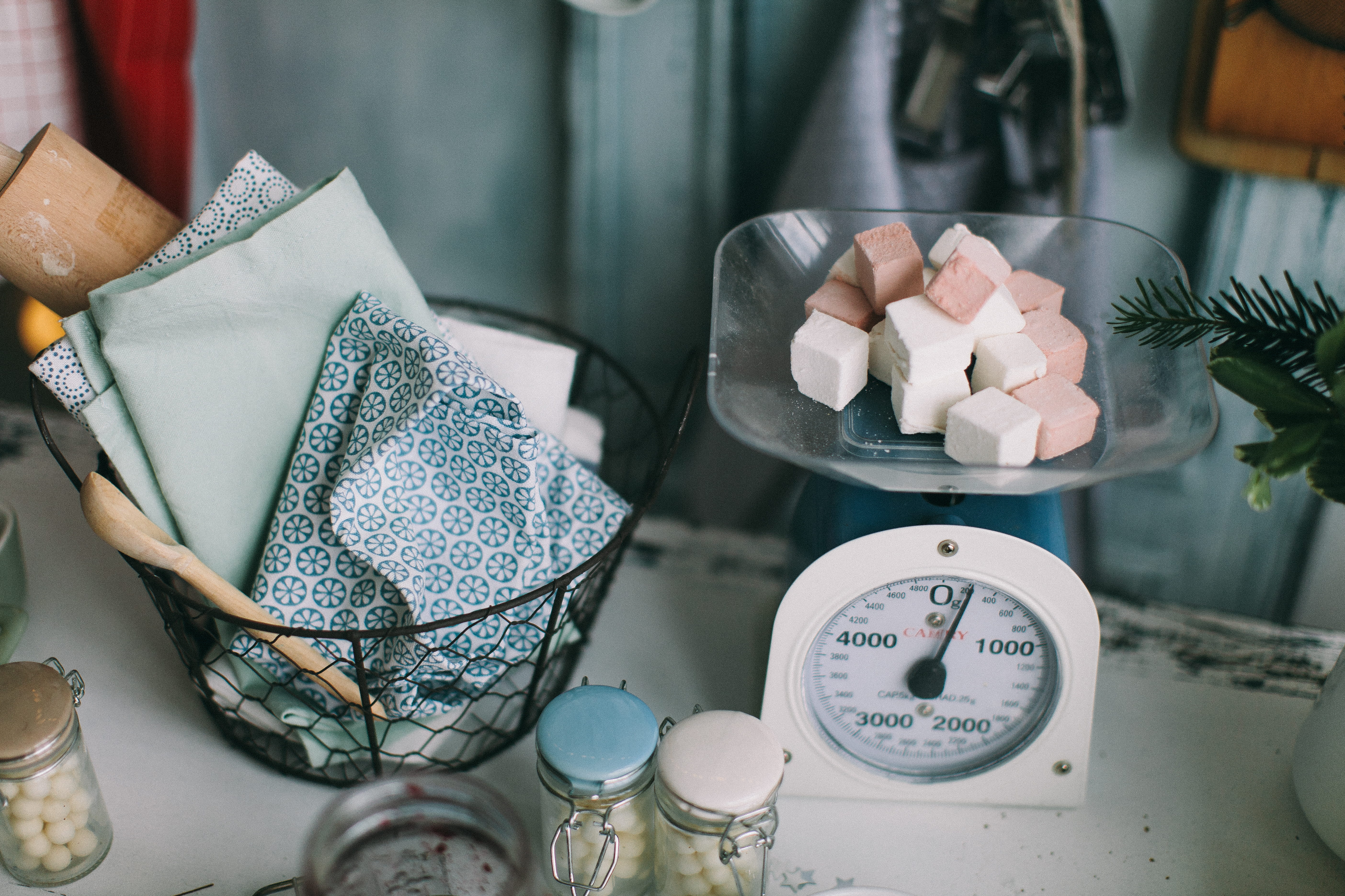 large group of objects, still life, business, weighing scale, art and craft, container, baking, high angle view, sugar, scale, variation, wooden spoon, HD Wallpaper