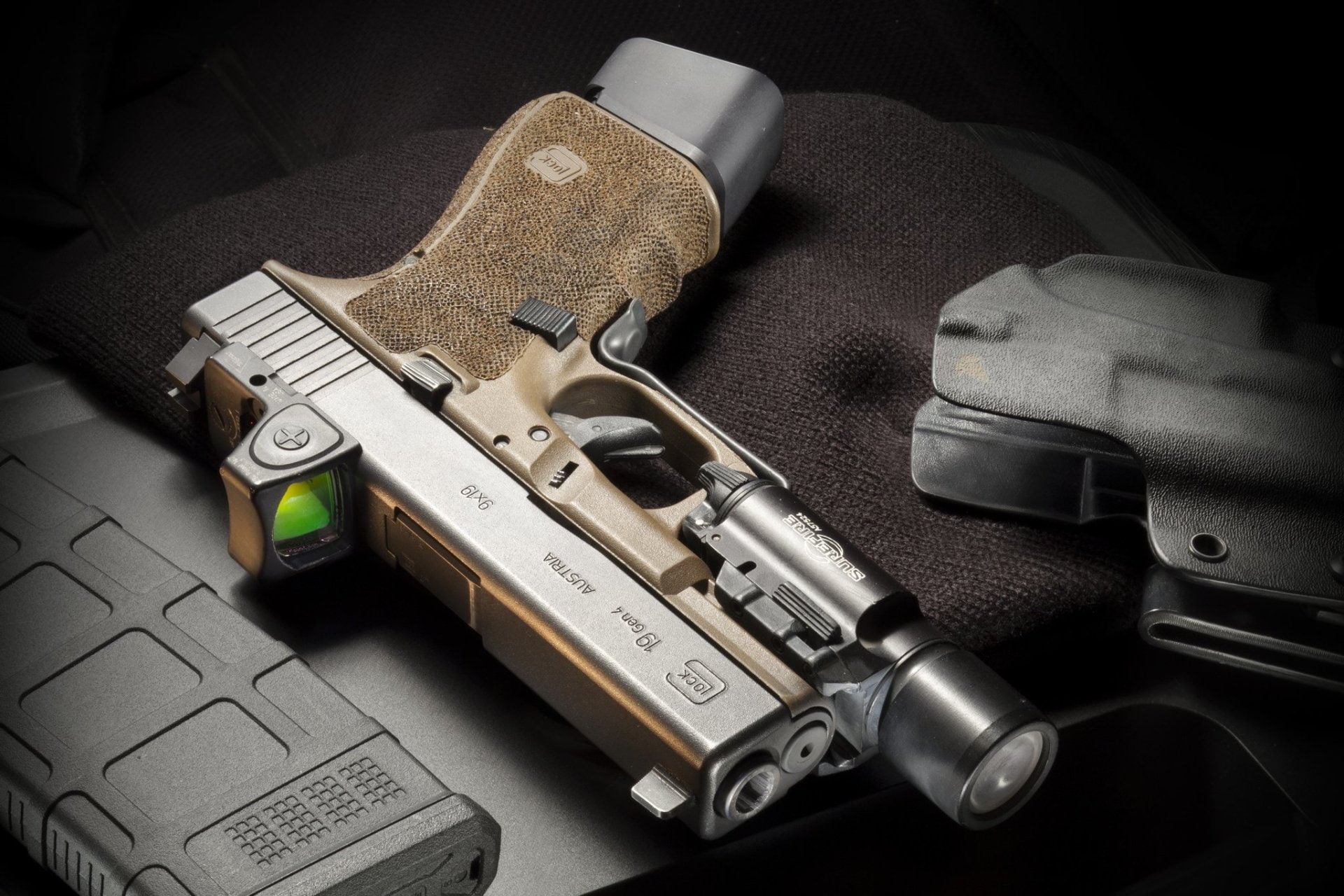 Glock 19 Gen4, 1080P, Weapons, HD Wallpaper