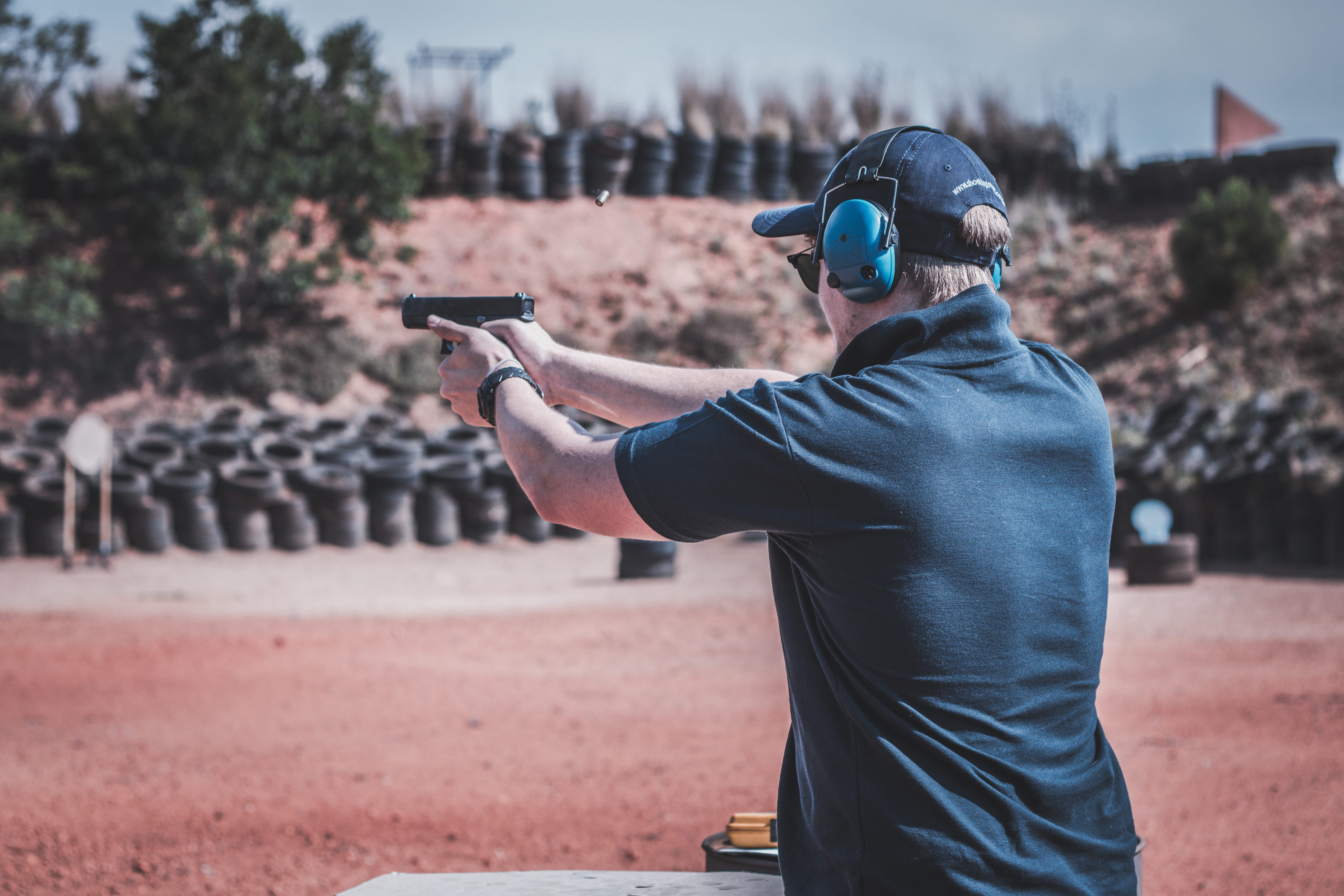 man, firing, shoot, adult, standing, offense, holding, firearm, self-defense, photo, handgun, men, males, one person, weapon, action, target shooting, communication, HD Wallpaper