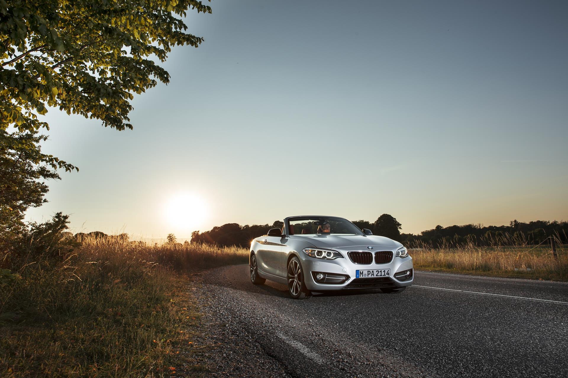 sunlight, road, travel, togetherness, 1080P, active, sun, sunset, copy space, mode of transportation, outdoors, tourer, nature, car, plant, sky, series, HD Wallpaper