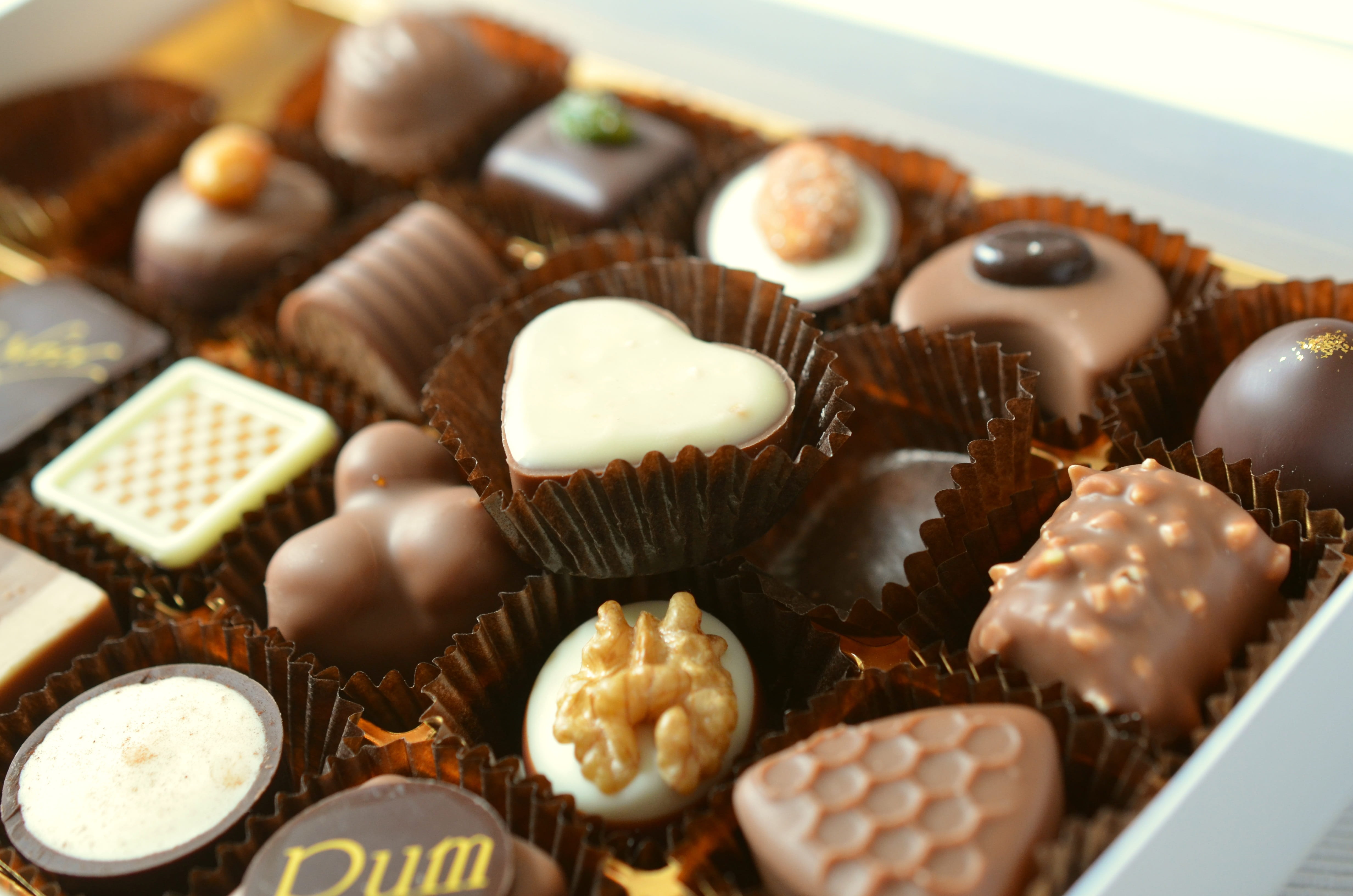 cake, cupcakes, tray, sweet, no People, dessert, still life, temptation, chocolate Candy, heart-shaped, muffin, assorted, chocolate, 4K, brown, baked, HD Wallpaper