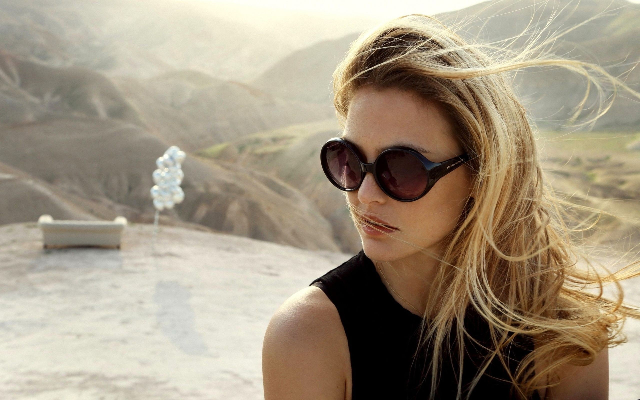 real people, headshot, fashion, hair, women, blonde, portrait, 2K, glasses, focus on foreground, day, one person, adult, sunglasses, beautiful woman, Bar Refaeli, HD Wallpaper