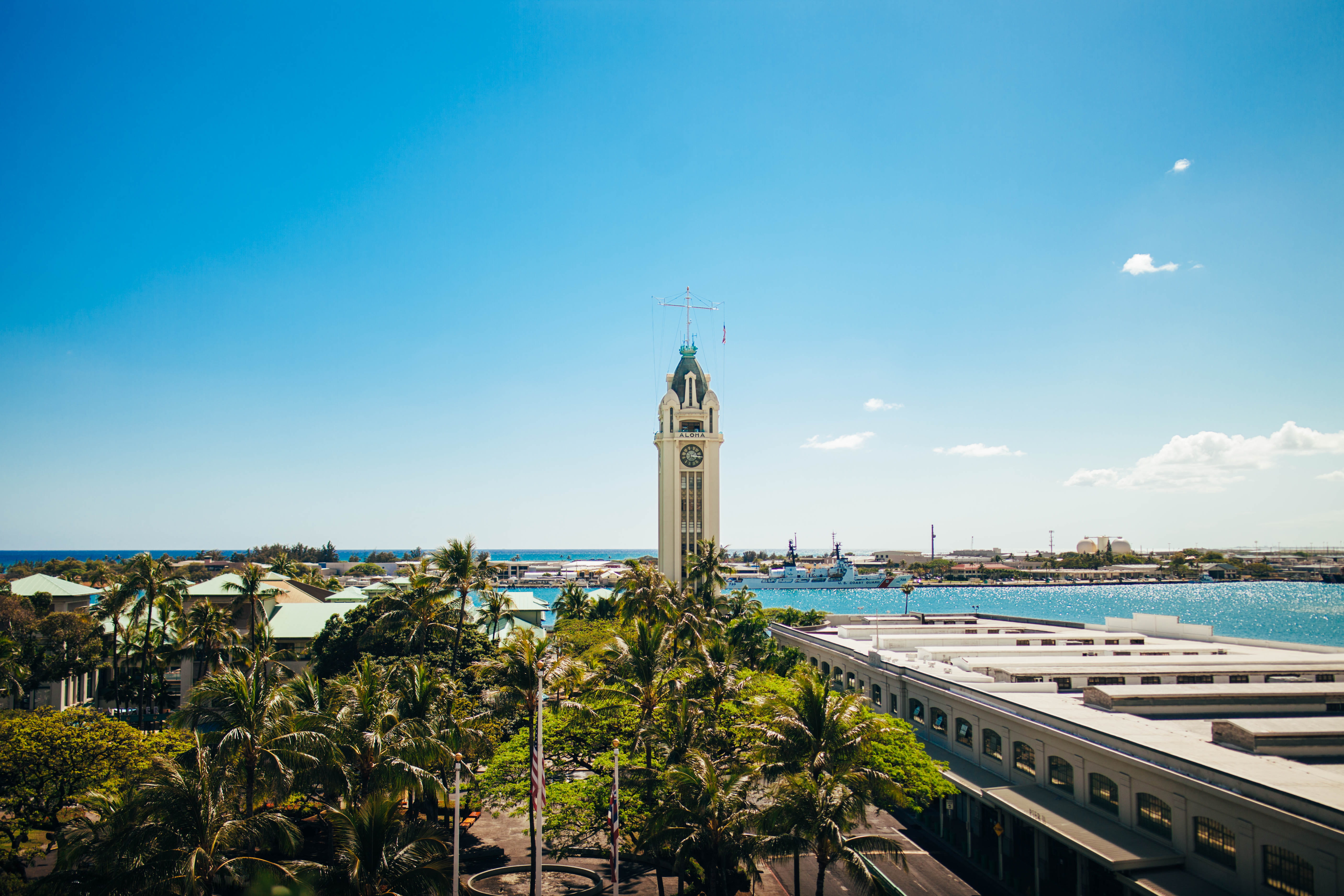 ocean, spirituality, day, plant, harbor, belief, built structure, architecture, clock, hawaii, building exterior, sunny day, sea, aloha tower, united states, HD Wallpaper