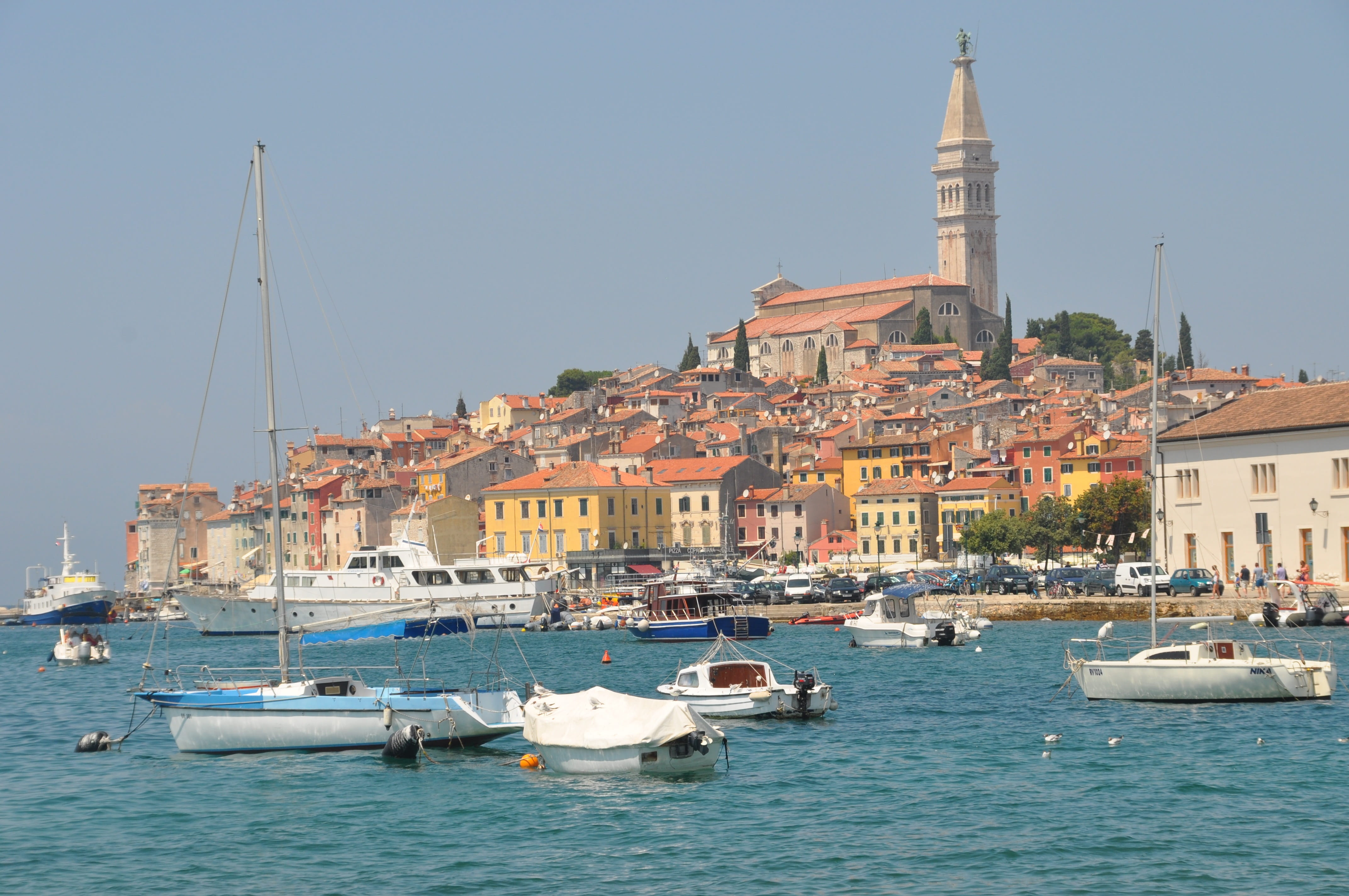 travel Destinations, water surface, vacations, architecture, background, travel Locations, turquoise, town, nature, sea, sailboat, religion, europe, building exterior, HD Wallpaper