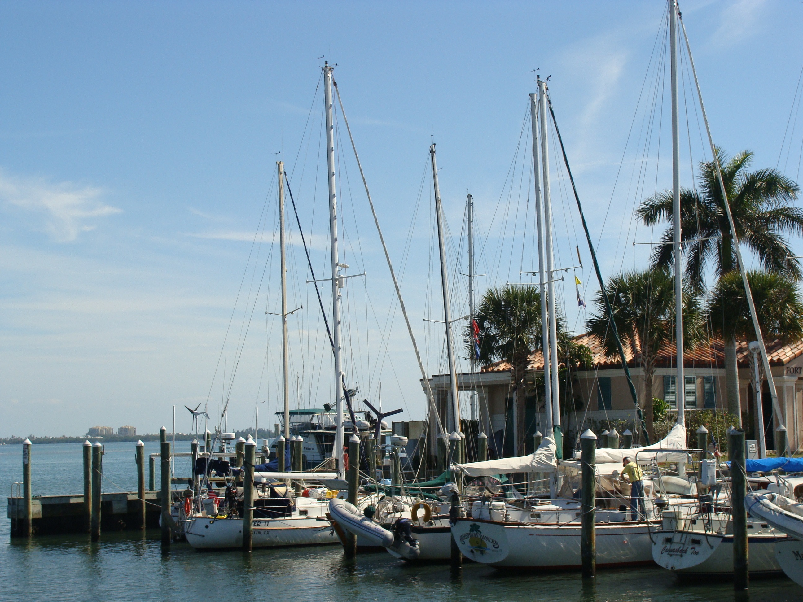 port, architecture, vessel, summer, sky, pole, pier, coast, no people, vacation, mode of transportation, dock, outdoors, sea, moored, water, day, sailboat, HD Wallpaper