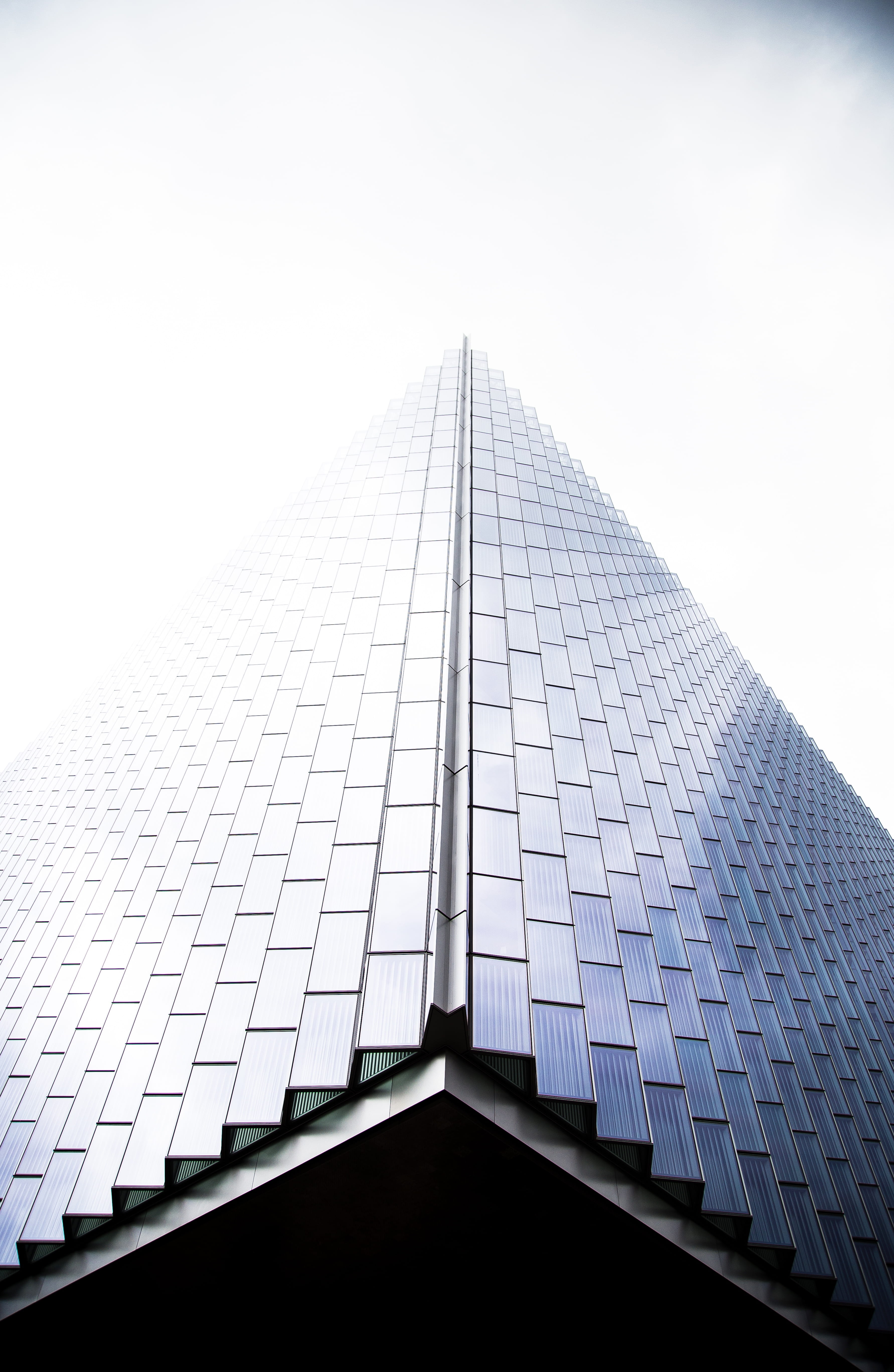 white, modern, window, office building exterior, losangele, photography, sky, low angle view, architectural, shape, architecture, angle, eye, view, no people, Phone HD Wallpaper