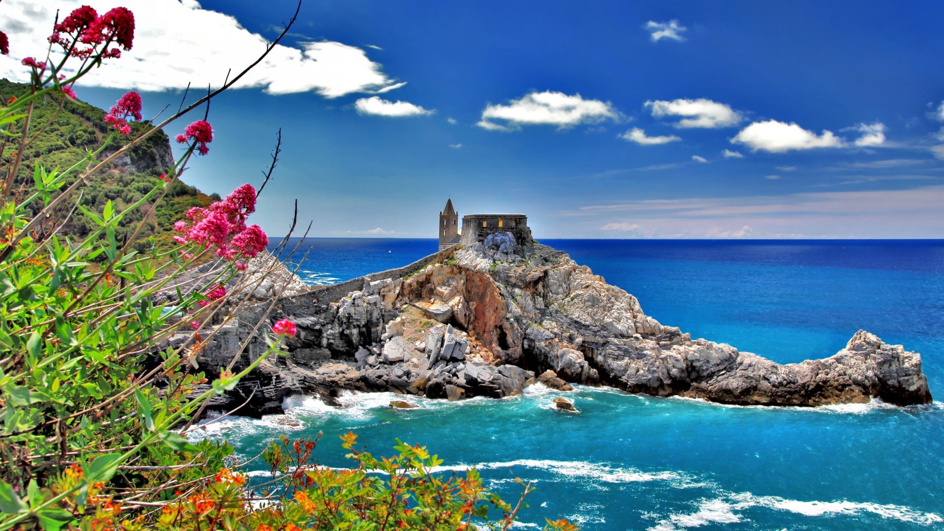 land, scenics - nature, tranquility, castle, summer, horizon over water, rock - object, beach, day, black, near, landscape, Cinque Terre, water, tower, HD Wallpaper