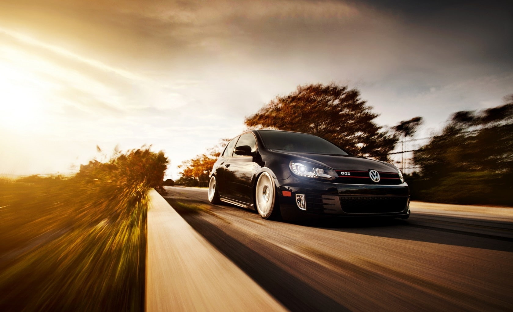 sunset, Volkswagen, car, blurred motion, 720P, cloud - sky, outdoors, mk, on the move, sky, land vehicle, motor vehicle, road, gti, mode of transportation, HD Wallpaper