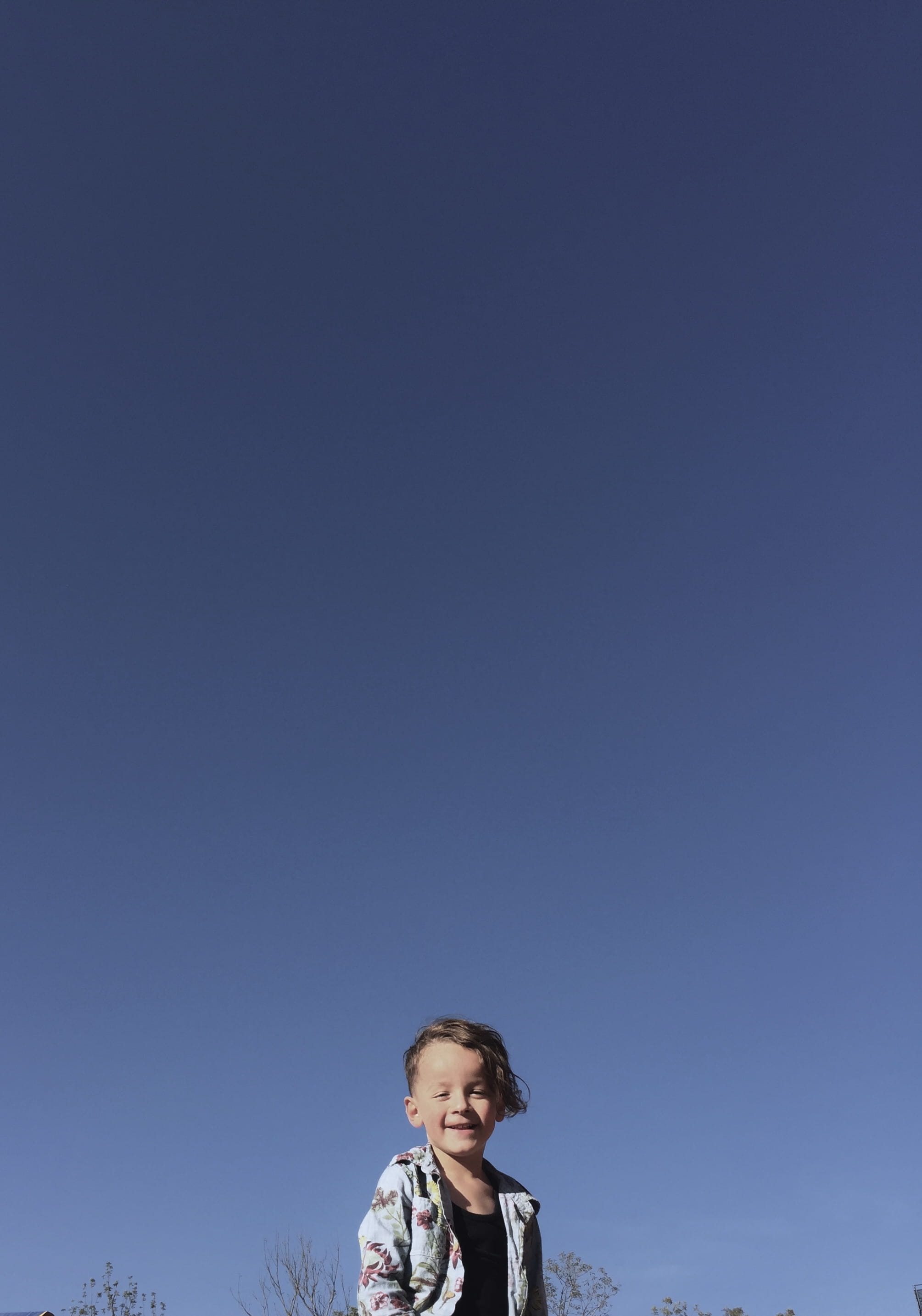 real people, child, one person, contemplation, boy, clear sky, hairstyle, outdoors, headshot, front view, blue, san andrés cholula, mexico, 2K, lifestyles, Phone HD Wallpaper